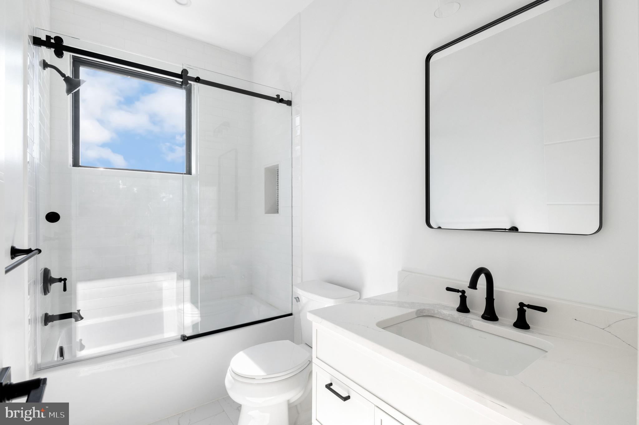 KENWOOD PARK - Residential