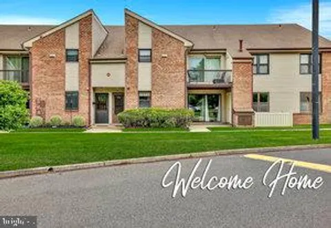1475 Mount Holly Road Unit O4, Beverly, NJ MLS: NJBL2086438