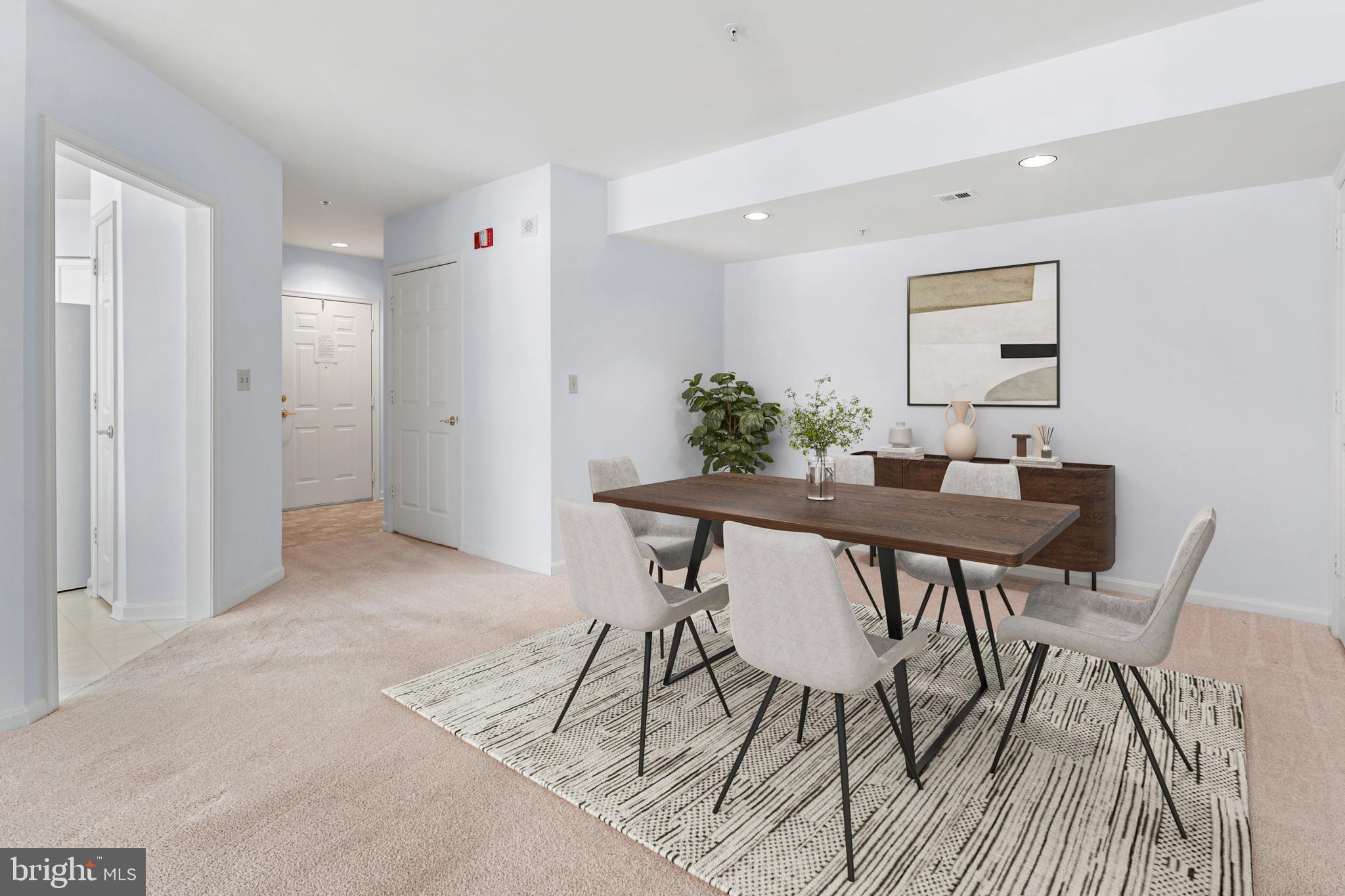 512 LIMERICK CIRCLE 104