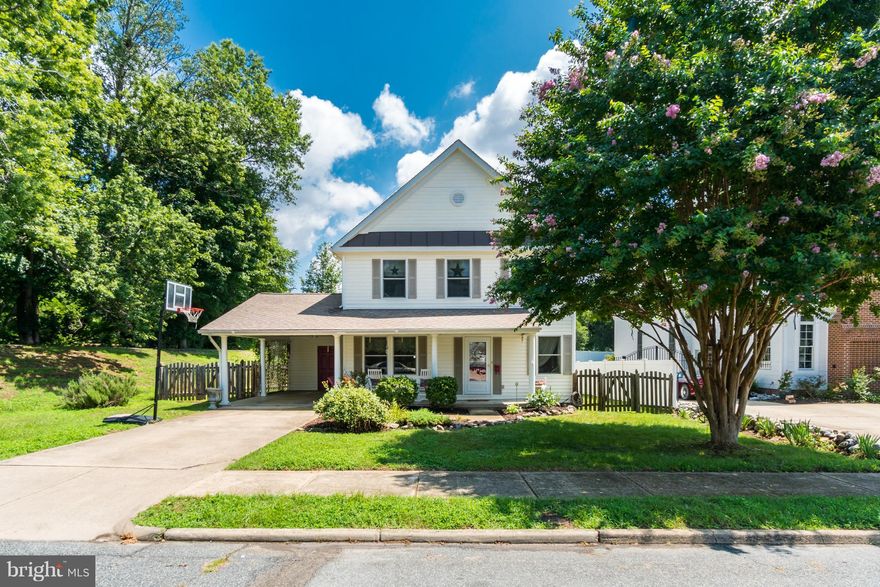 Have you ever thought about living downtown? This well maintained home is located in the perfect spot to walk to restaurants, shops, and parks, or grab your bike ride the trail. The residence is on a quiet street, that features off street parking and sits on a spacious lot to plant that garden you've always dreamed of. You will enjoy everything downtown has to offer.