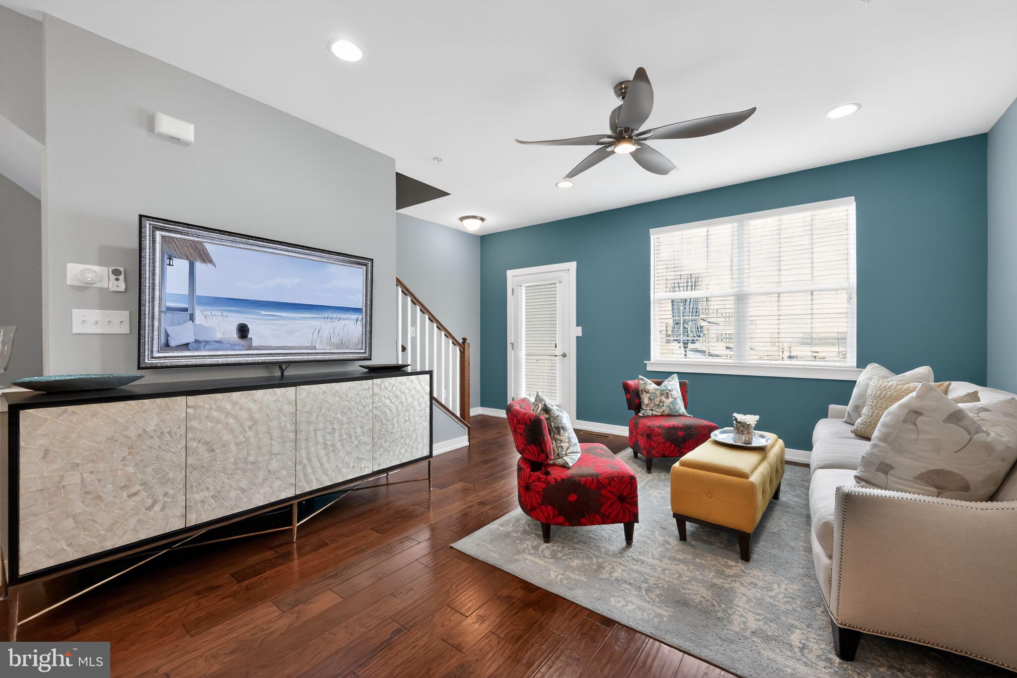 WATERSIDE - Residential