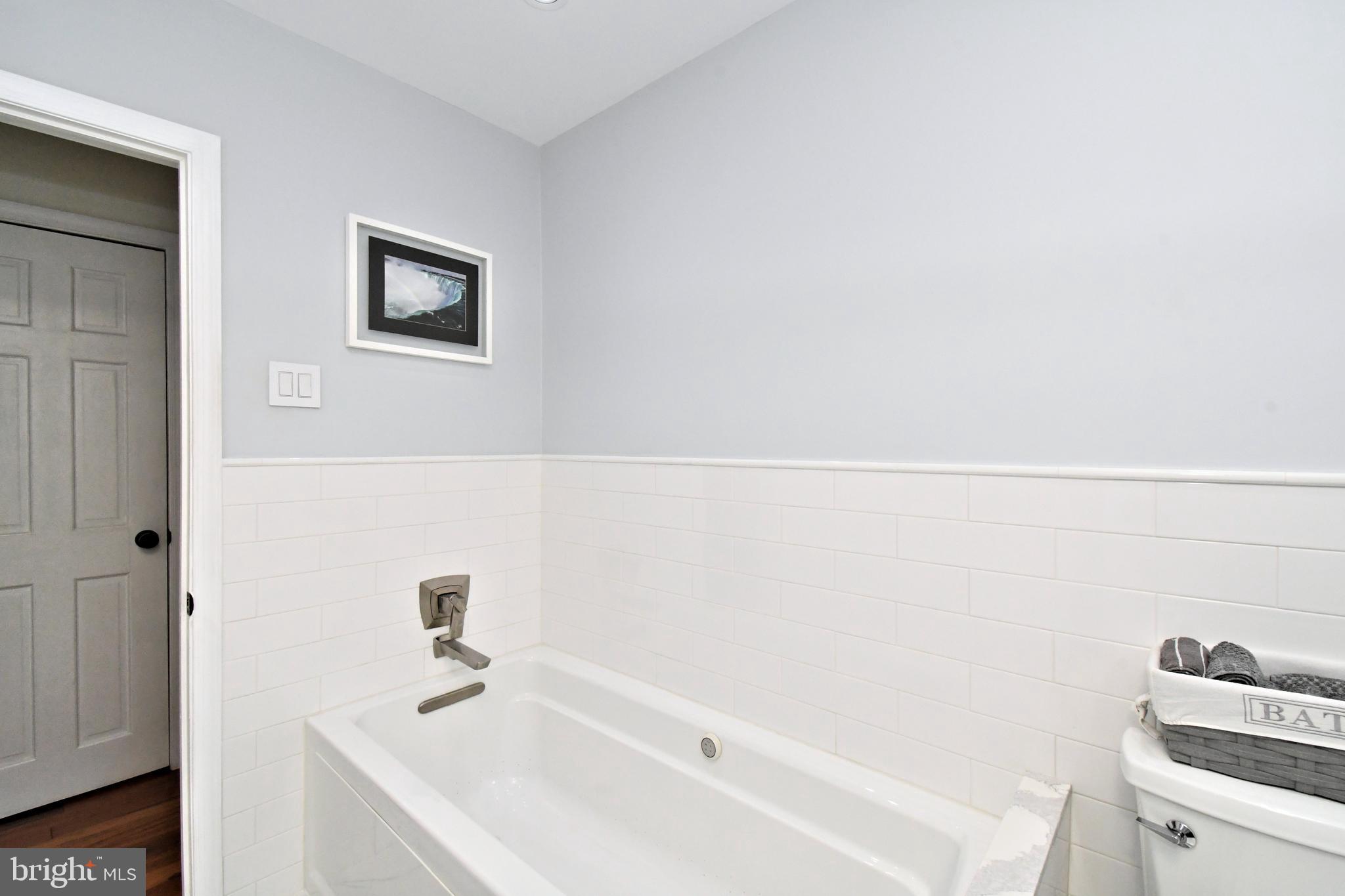 BURHOLME - Residential