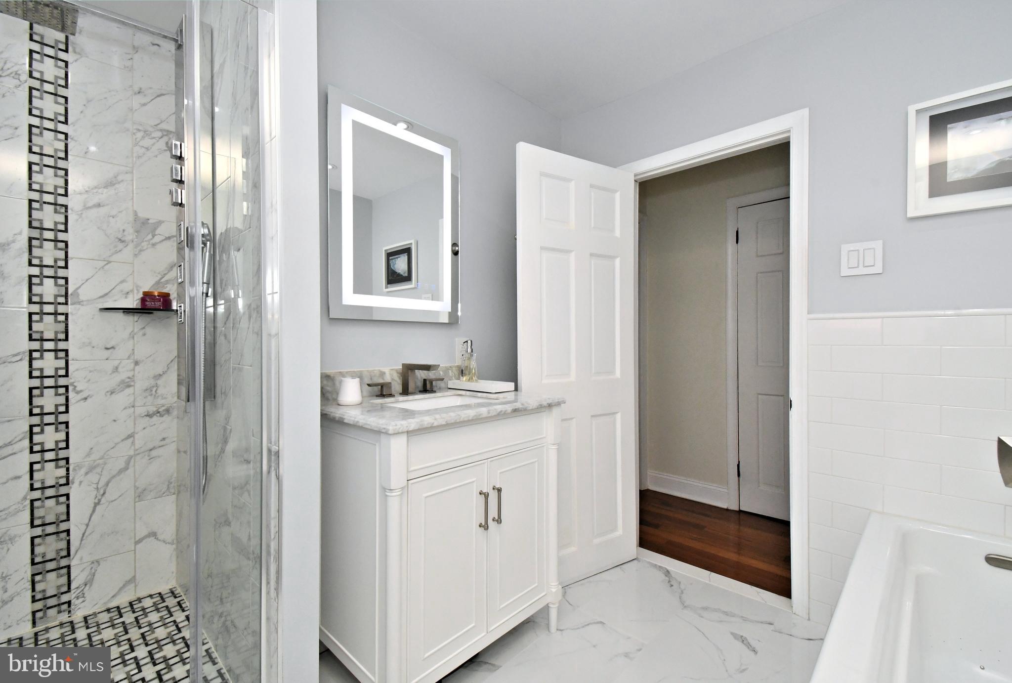 BURHOLME - Residential