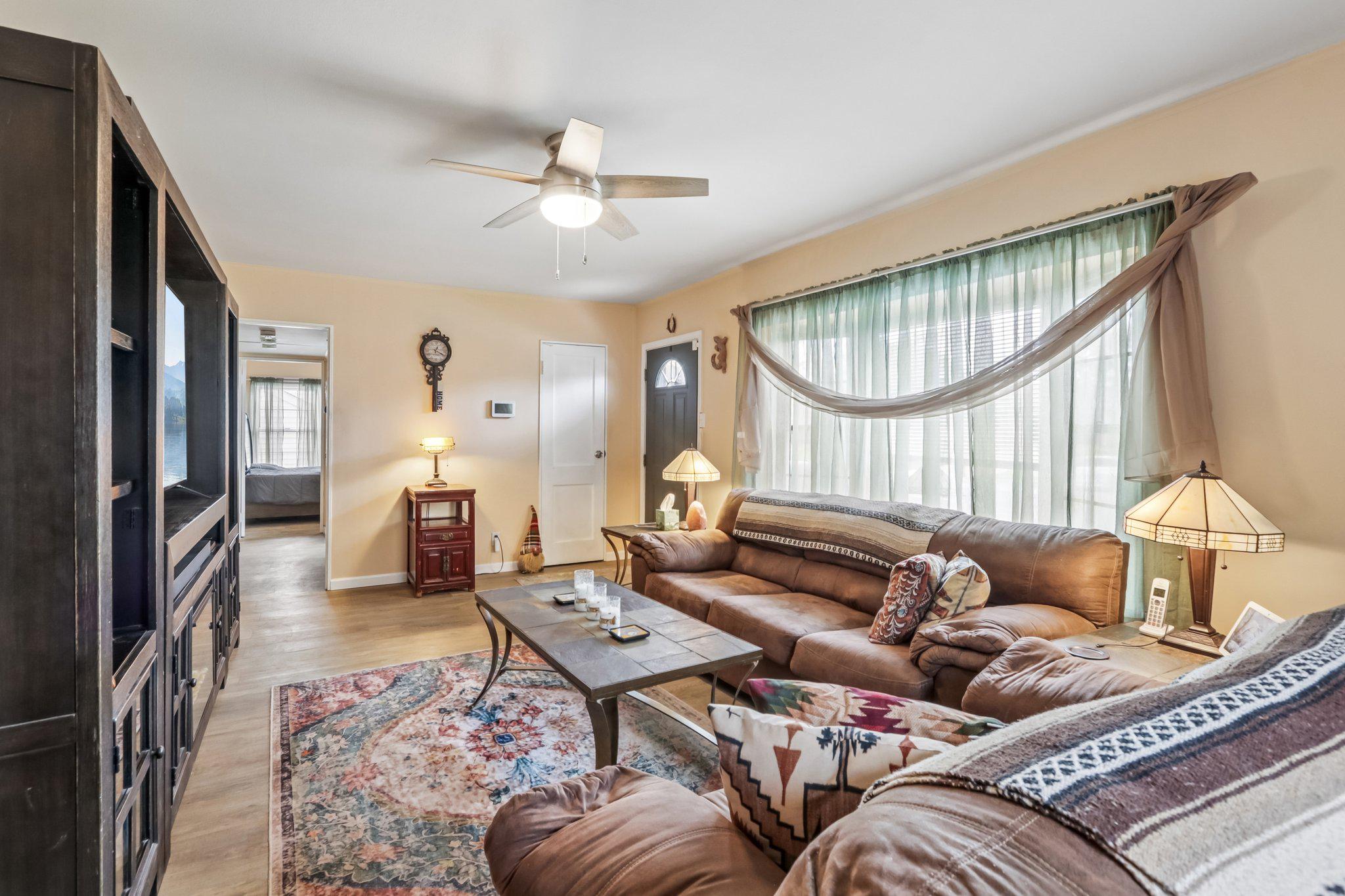 FAIRLESS HILLS - Residential