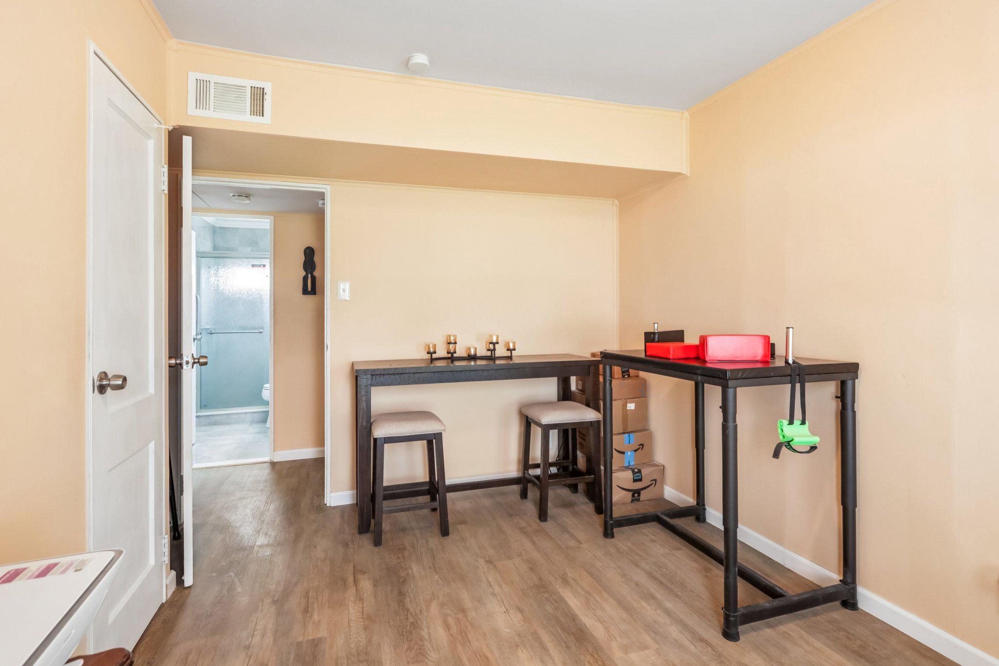 FAIRLESS HILLS - Residential