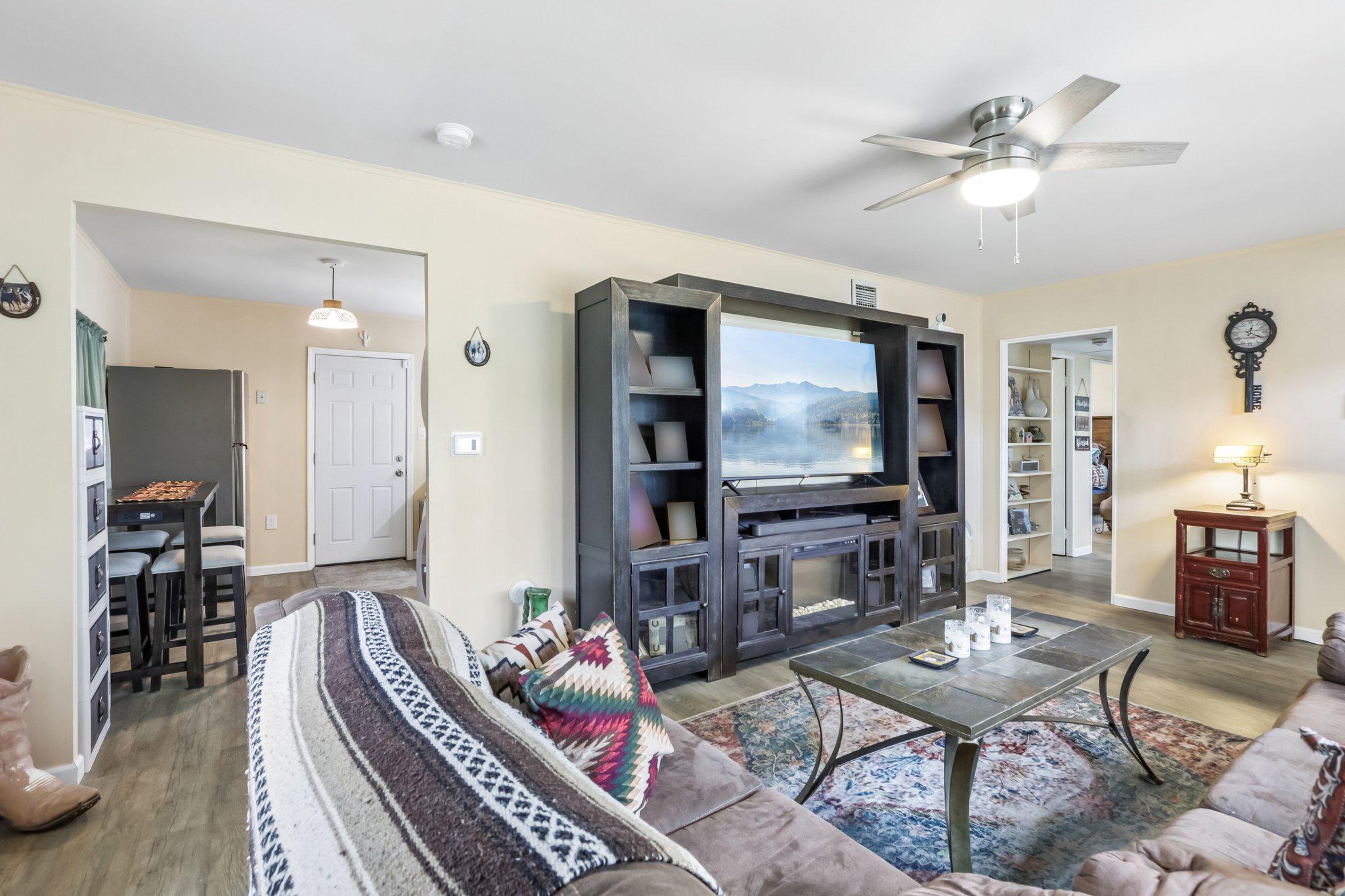 FAIRLESS HILLS - Residential