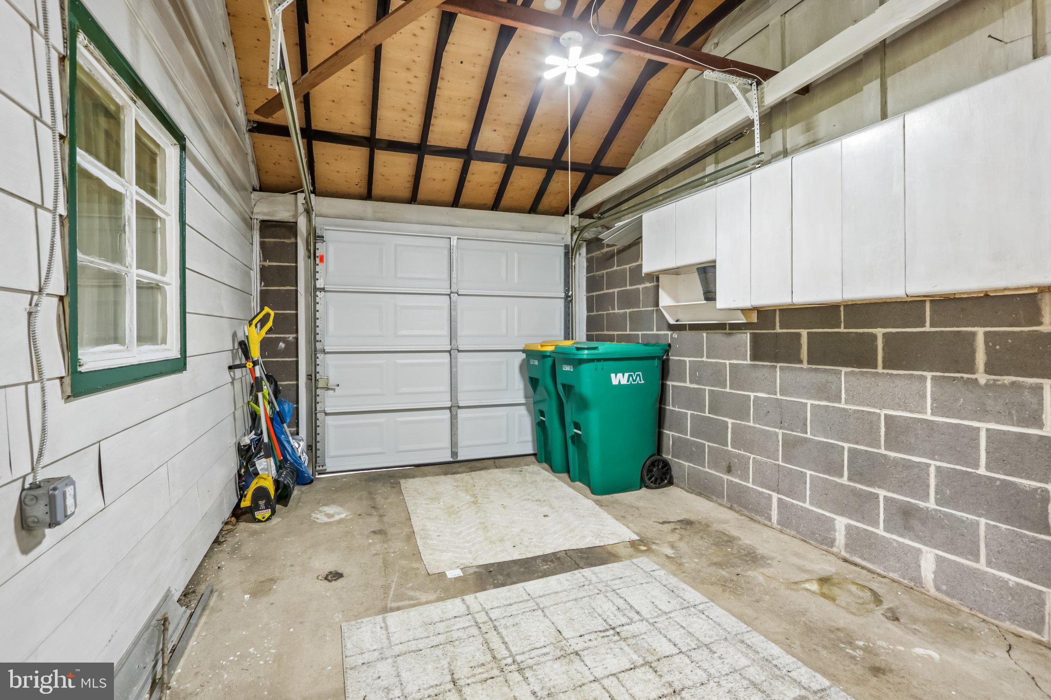 FAIRLESS HILLS - Residential