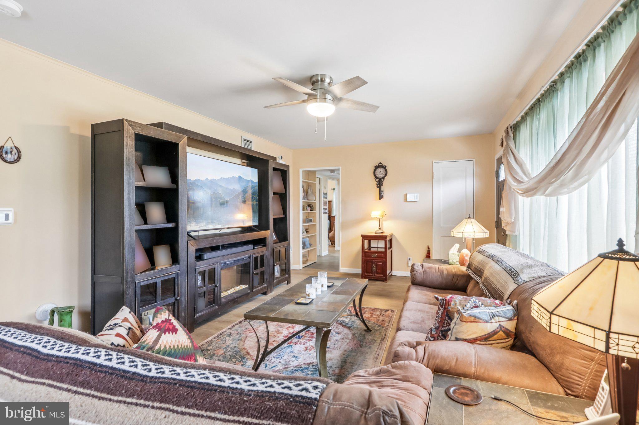 FAIRLESS HILLS - Residential