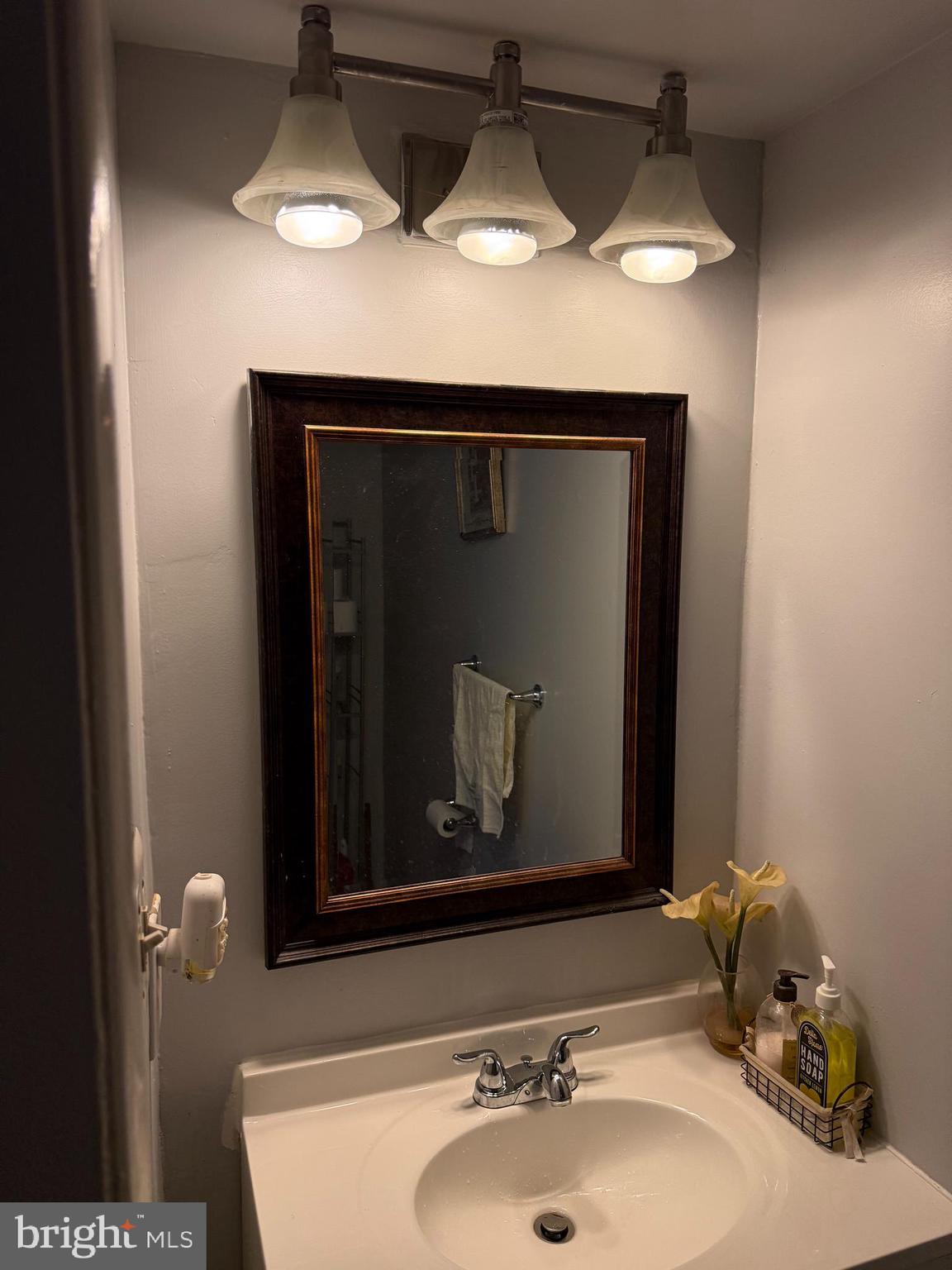 CHARLENE - Residential