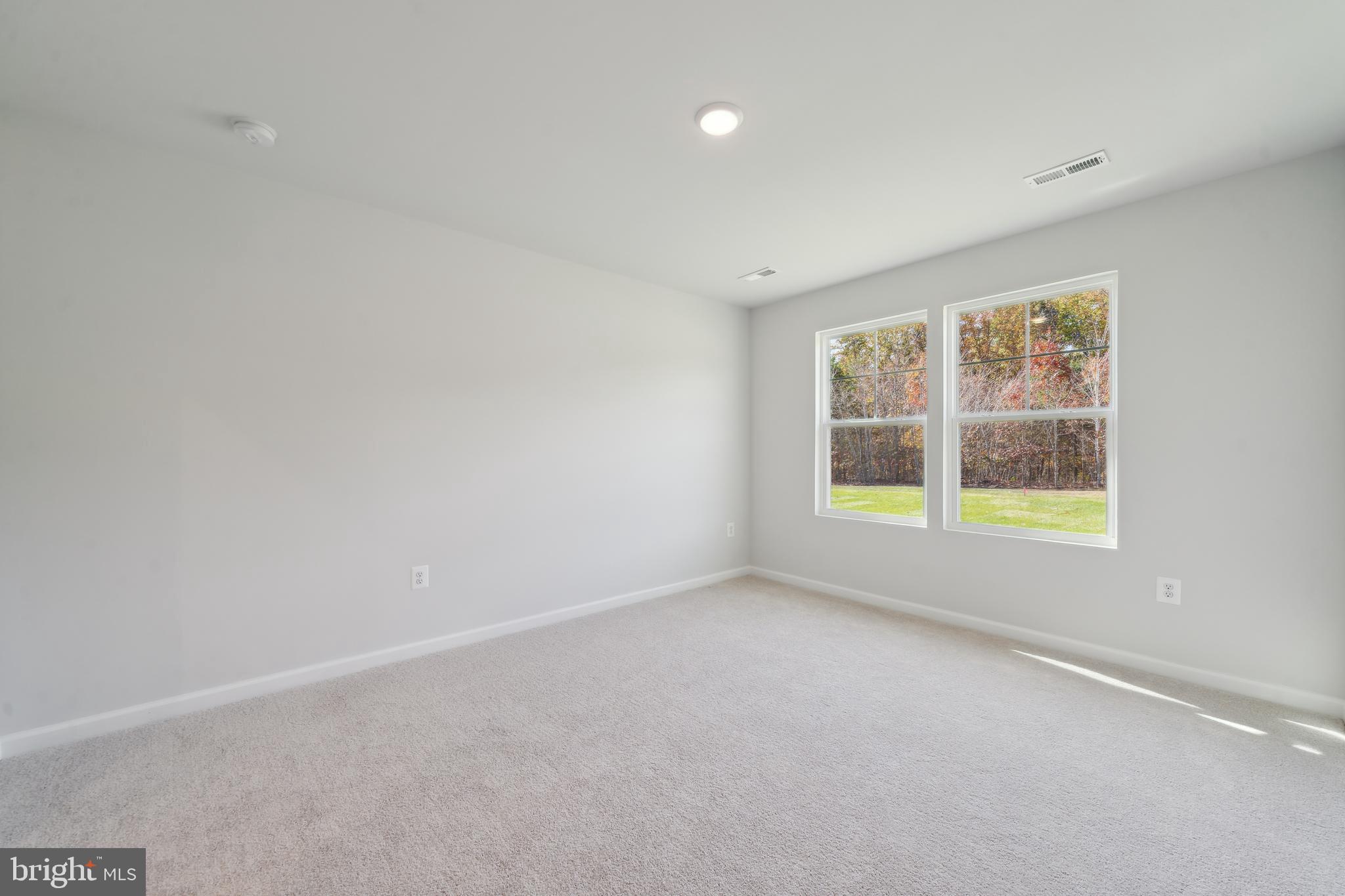 STONE SPRING - Residential