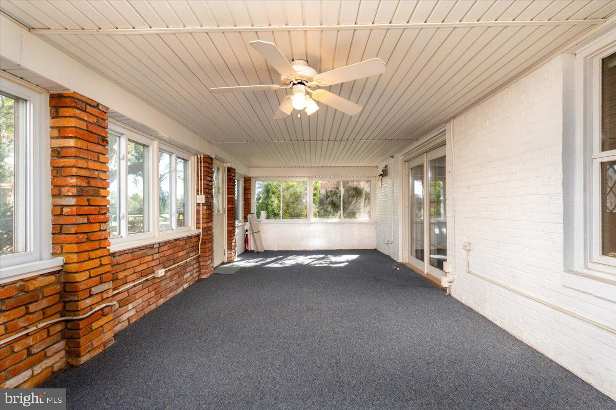 POPLAR RIDGE - Residential