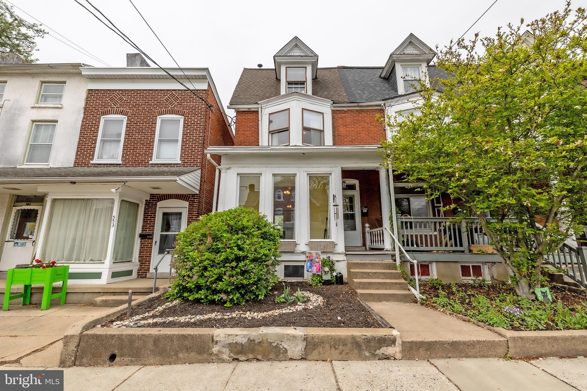 PENNSBURG - Residential