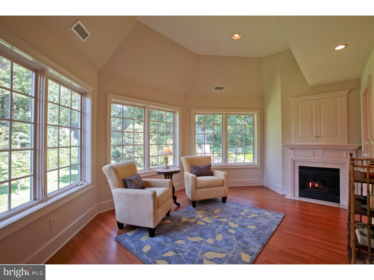 HIGHLAND WOODS - Residential