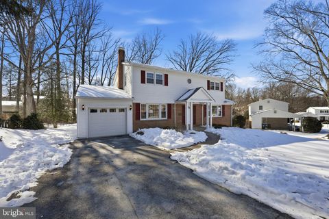 6802 SYDENSTRICKER ROAD SPRINGFIELD VA 22152