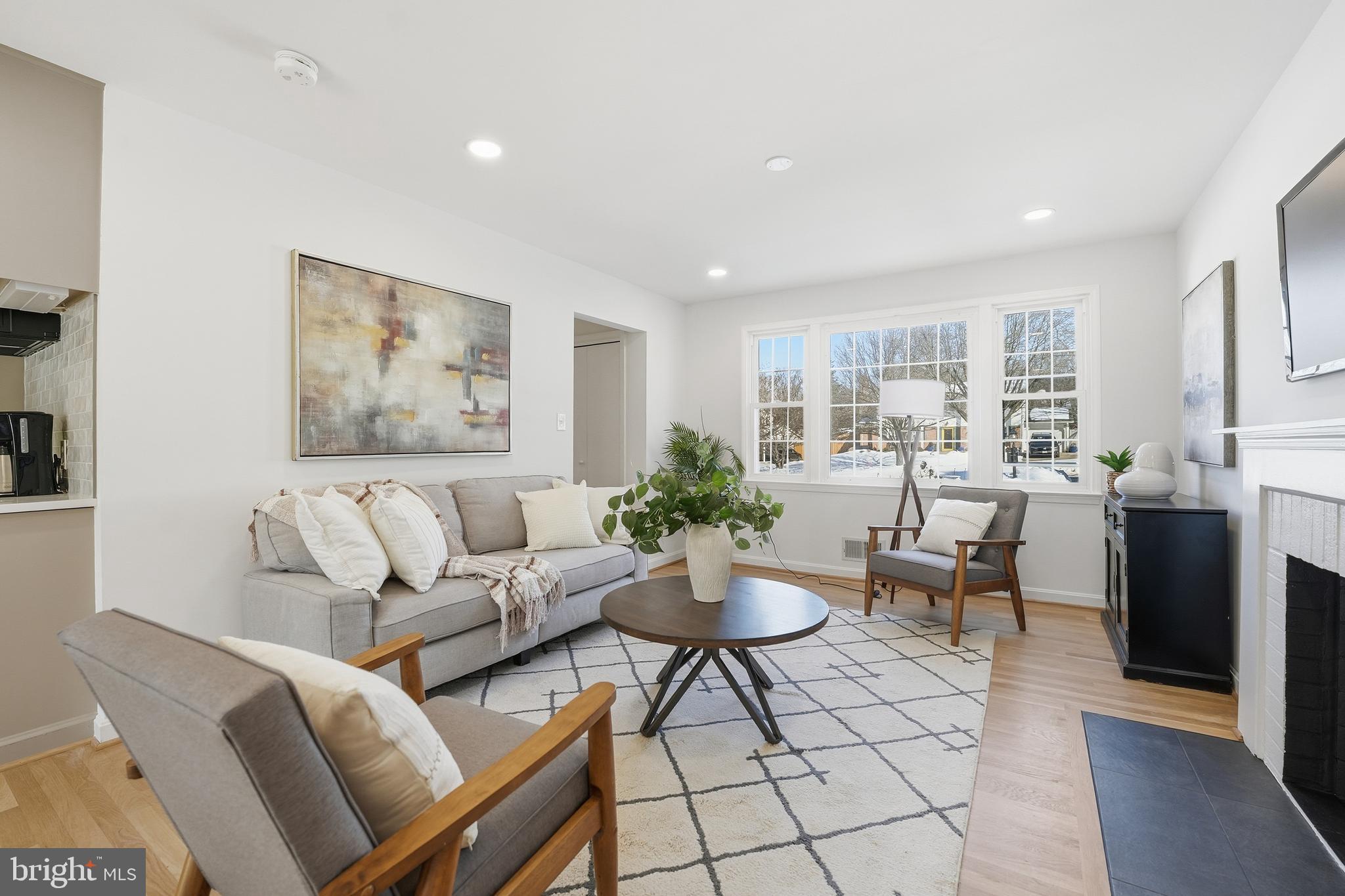 ORANGE HUNT ESTATES - Residential