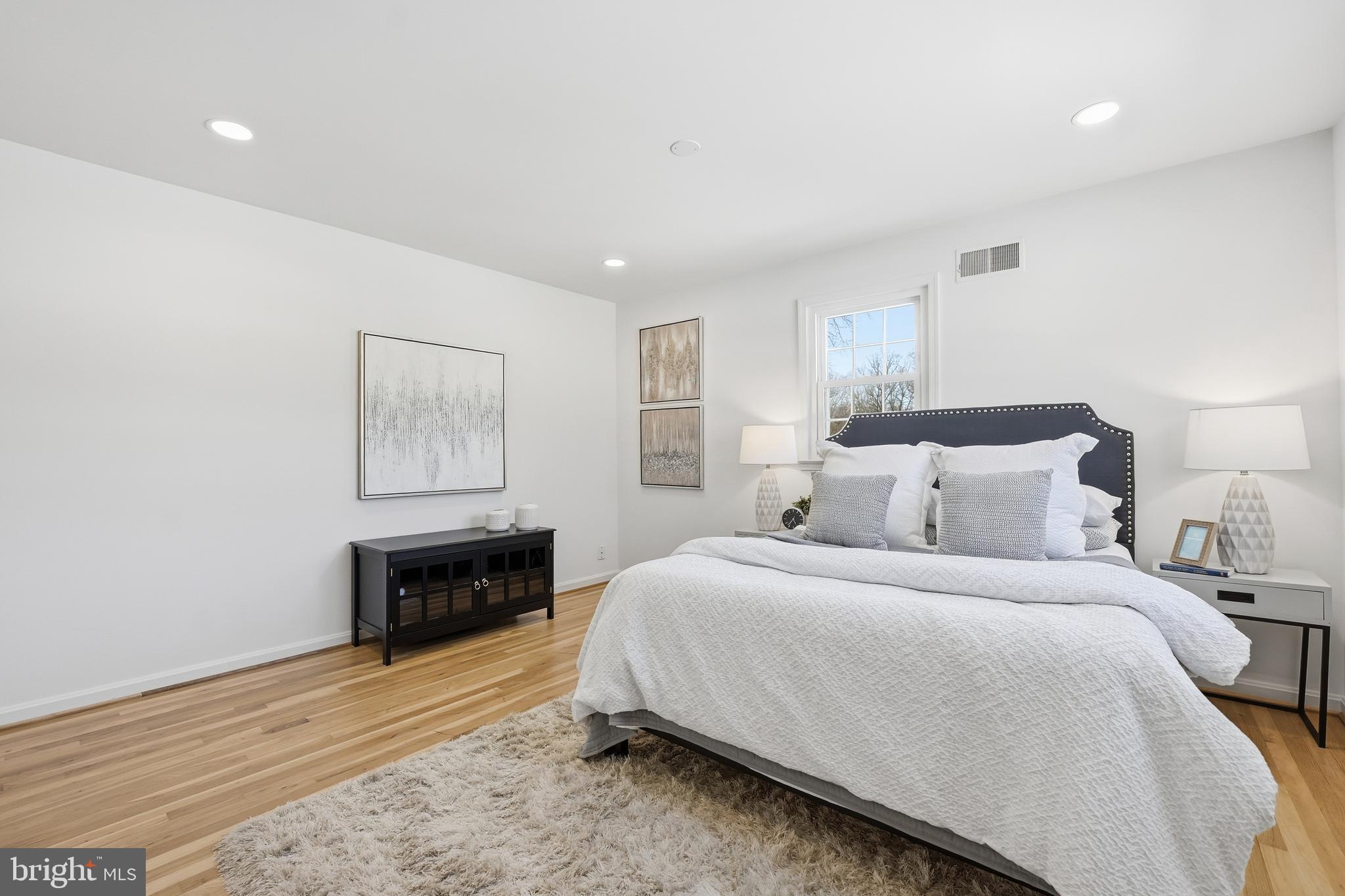 ORANGE HUNT ESTATES - Residential