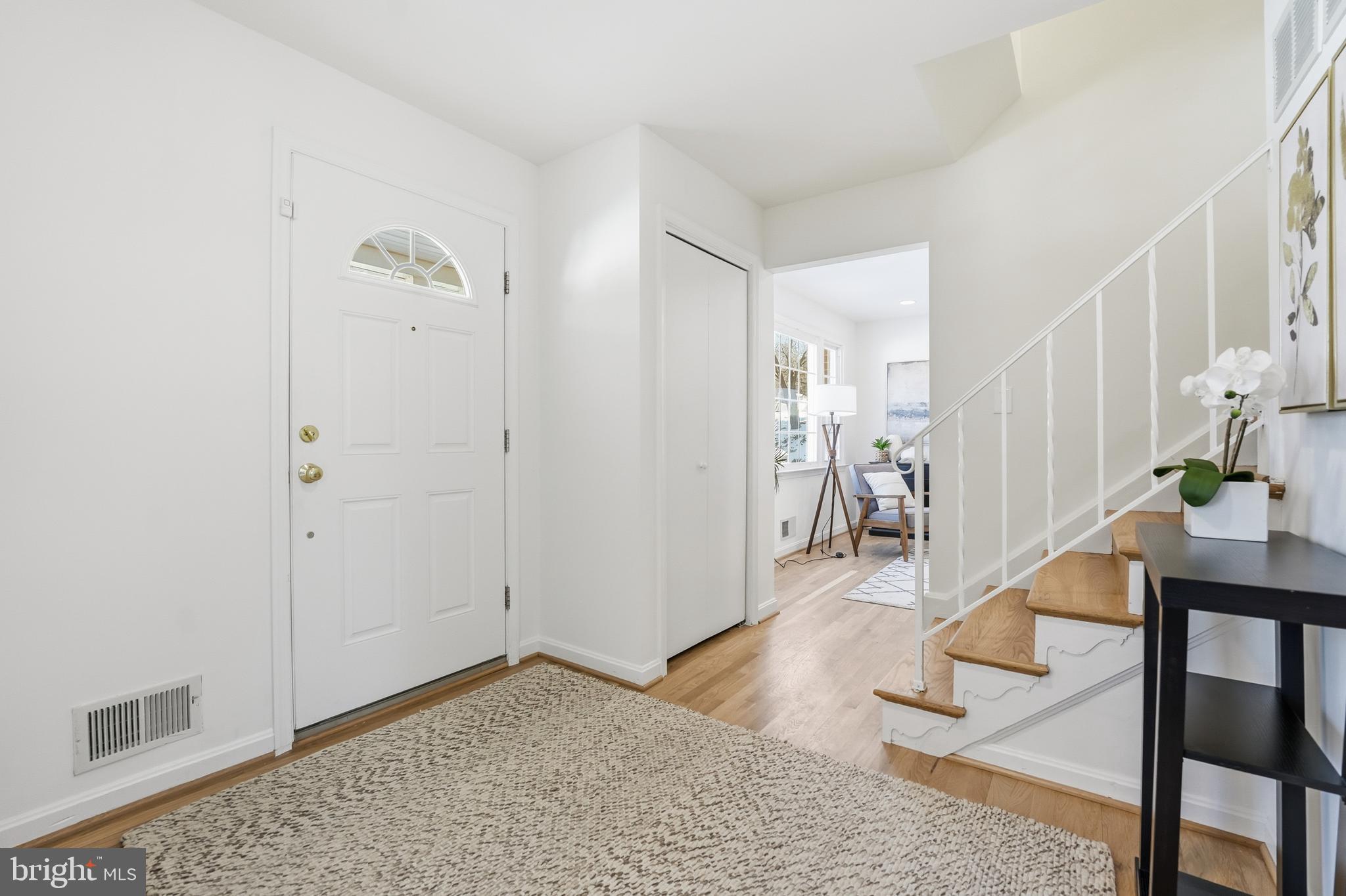 6802 SYDENSTRICKER ROAD