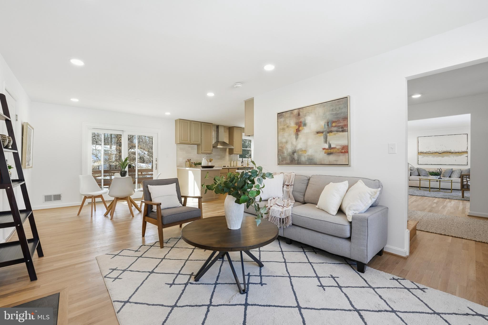 ORANGE HUNT ESTATES - Residential