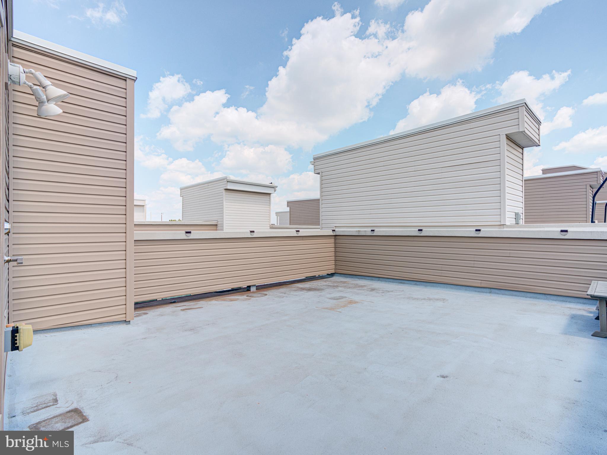 FISHTOWN - Residential Lease