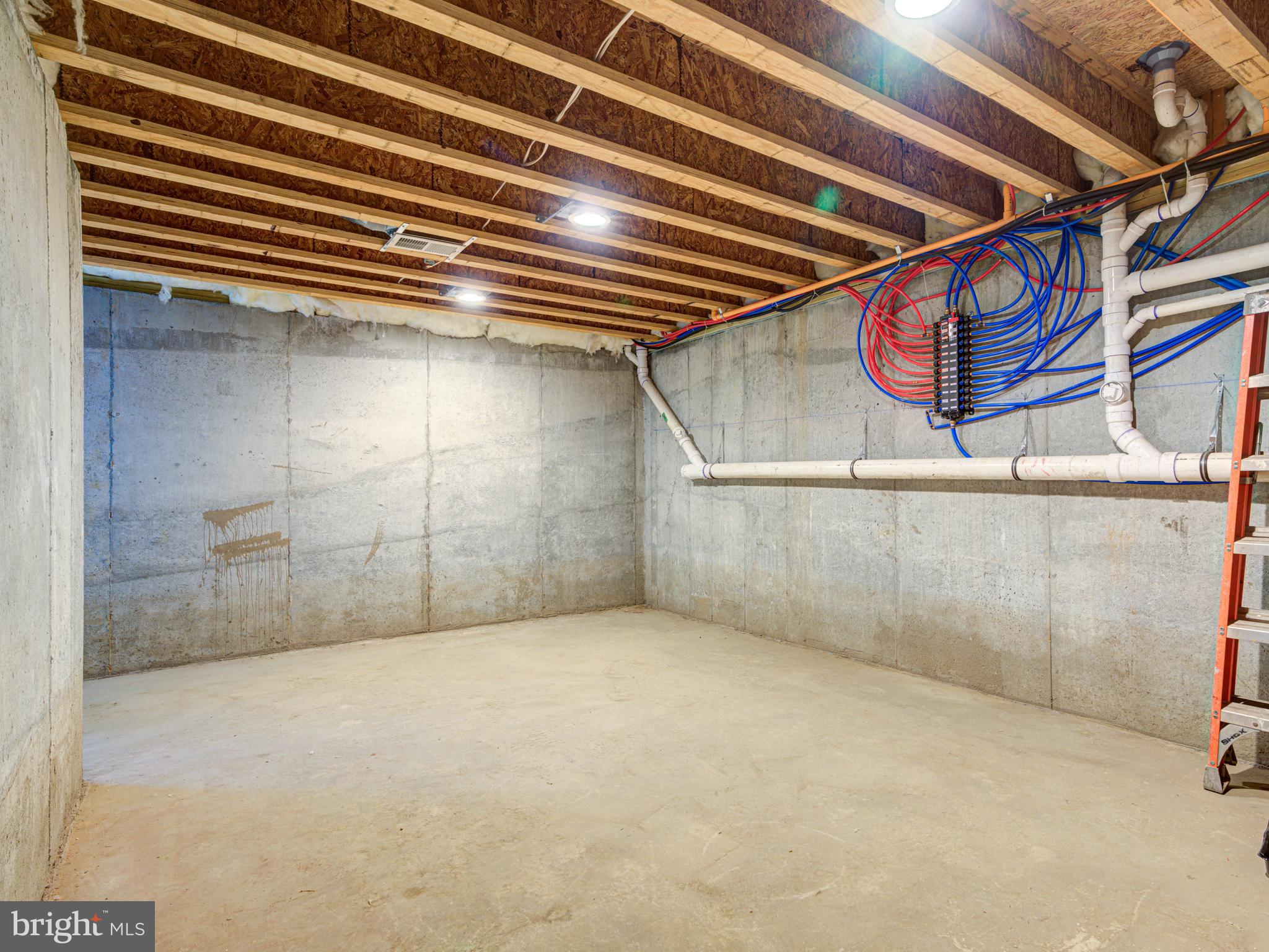 FISHTOWN - Residential Lease
