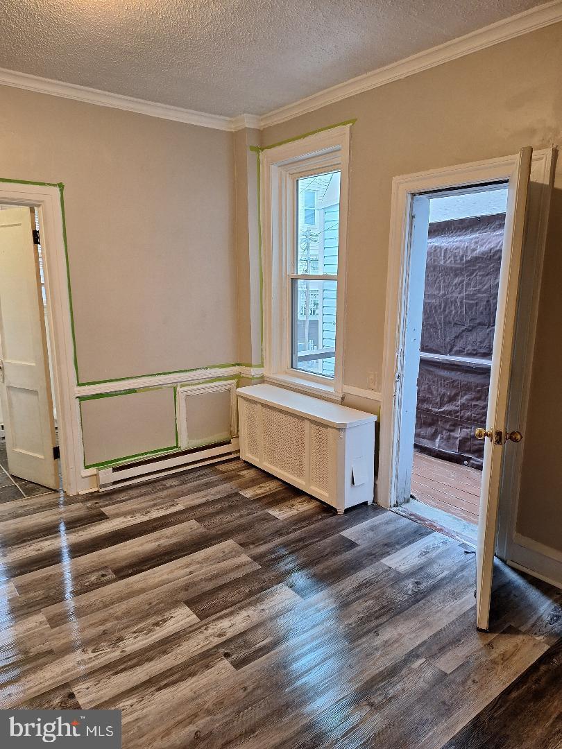 FELTONVILLE - Residential Income