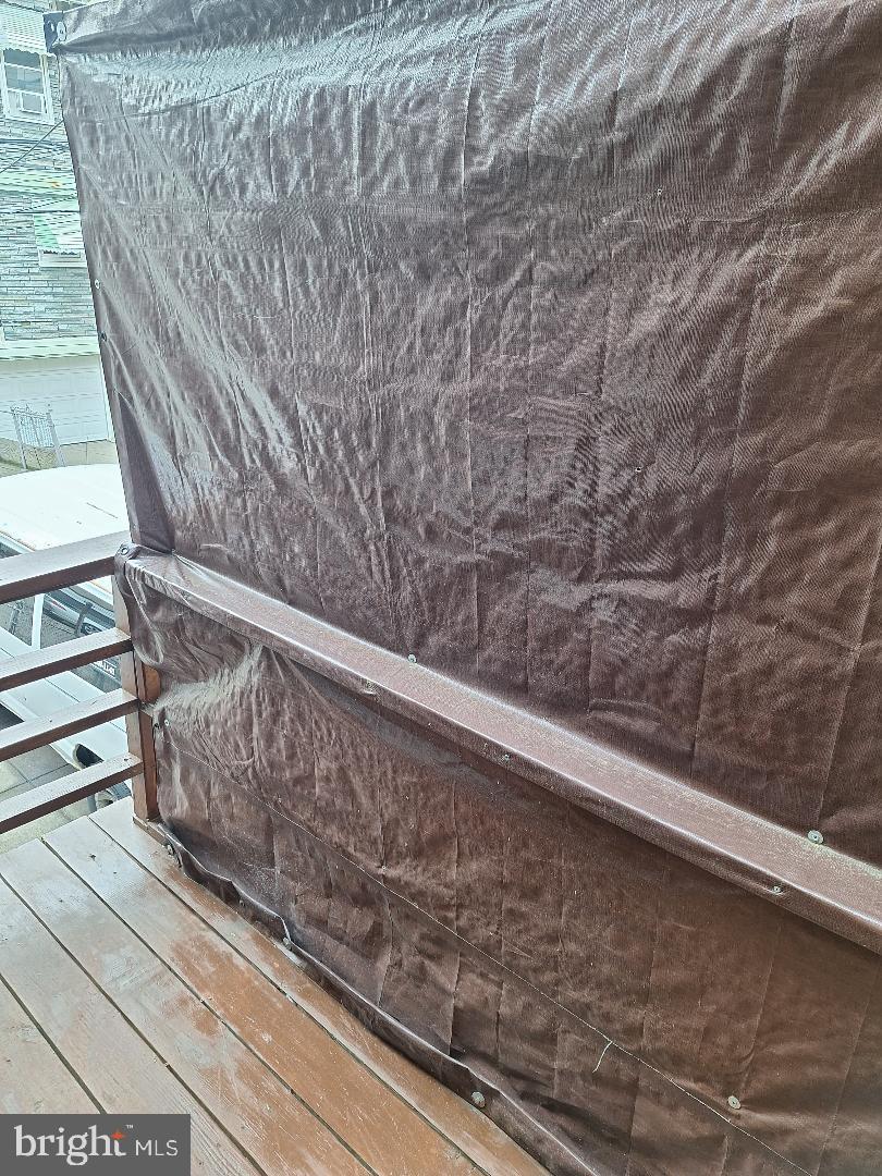 FELTONVILLE - Residential Income