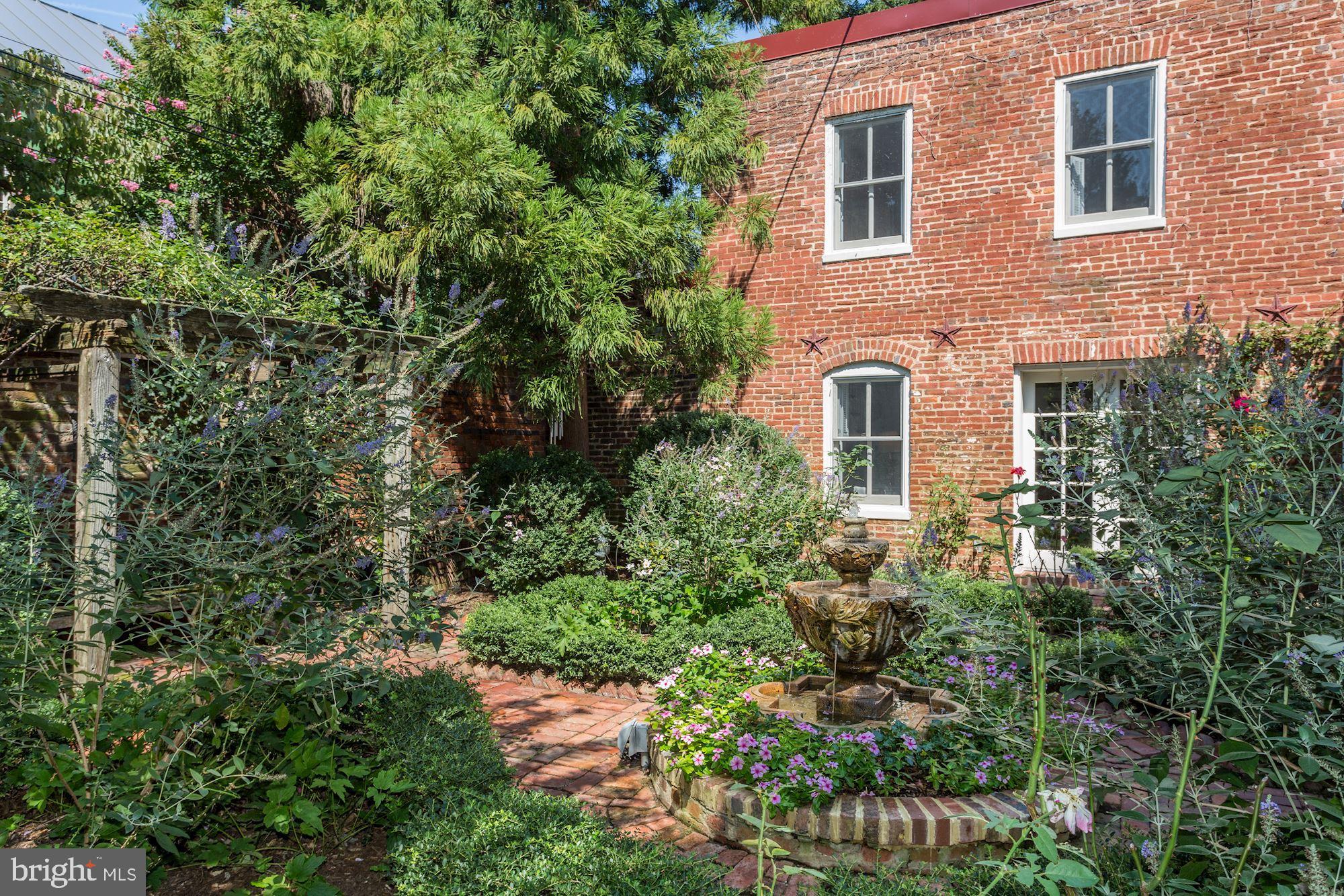 OLD TOWN SE QUADRANT - Residential