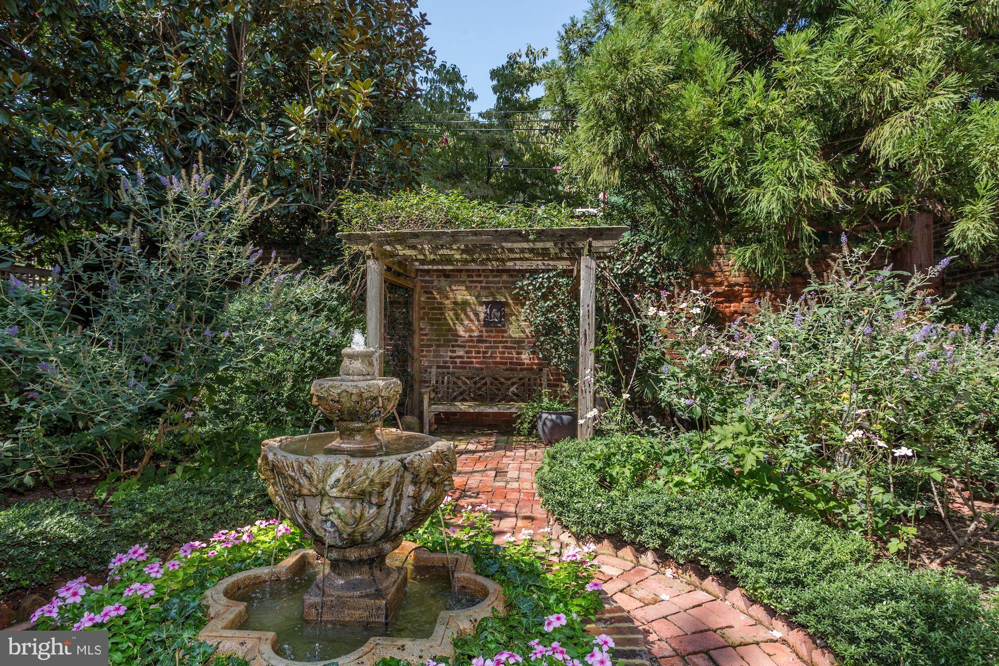 OLD TOWN SE QUADRANT - Residential