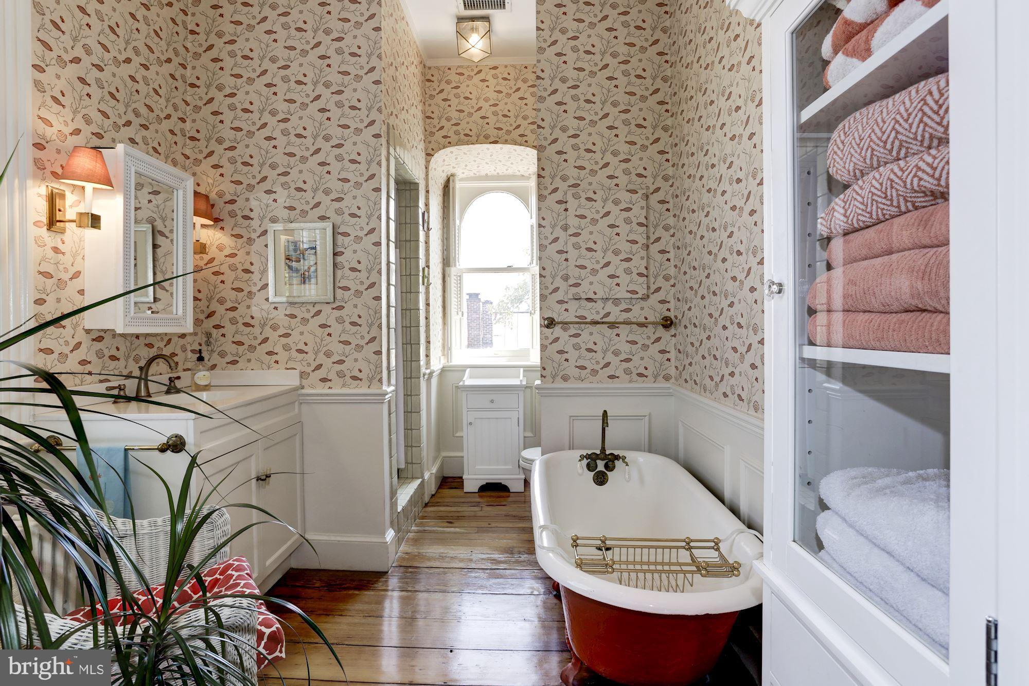 OLD TOWN SE QUADRANT - Residential