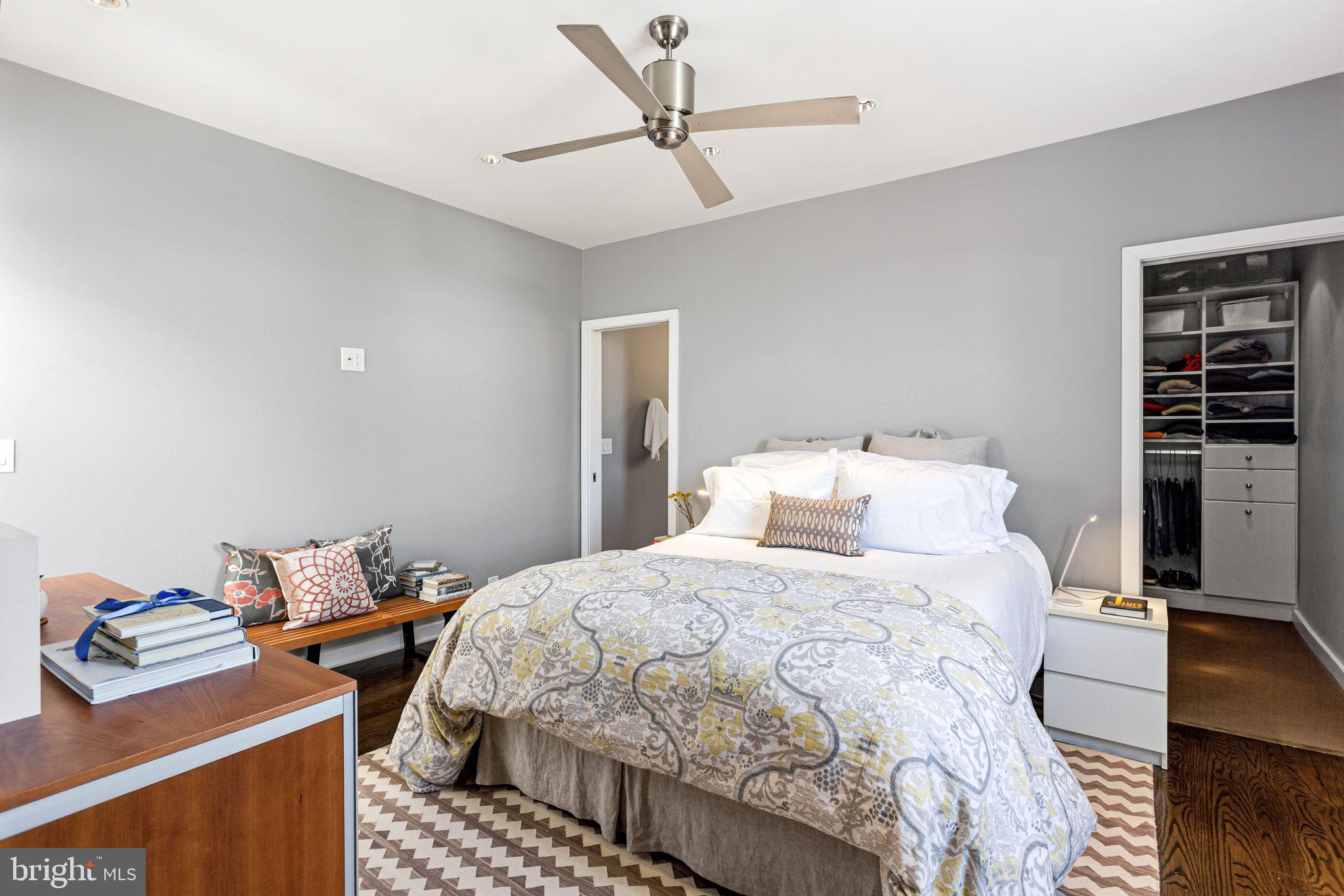 FAIRMOUNT - Residential