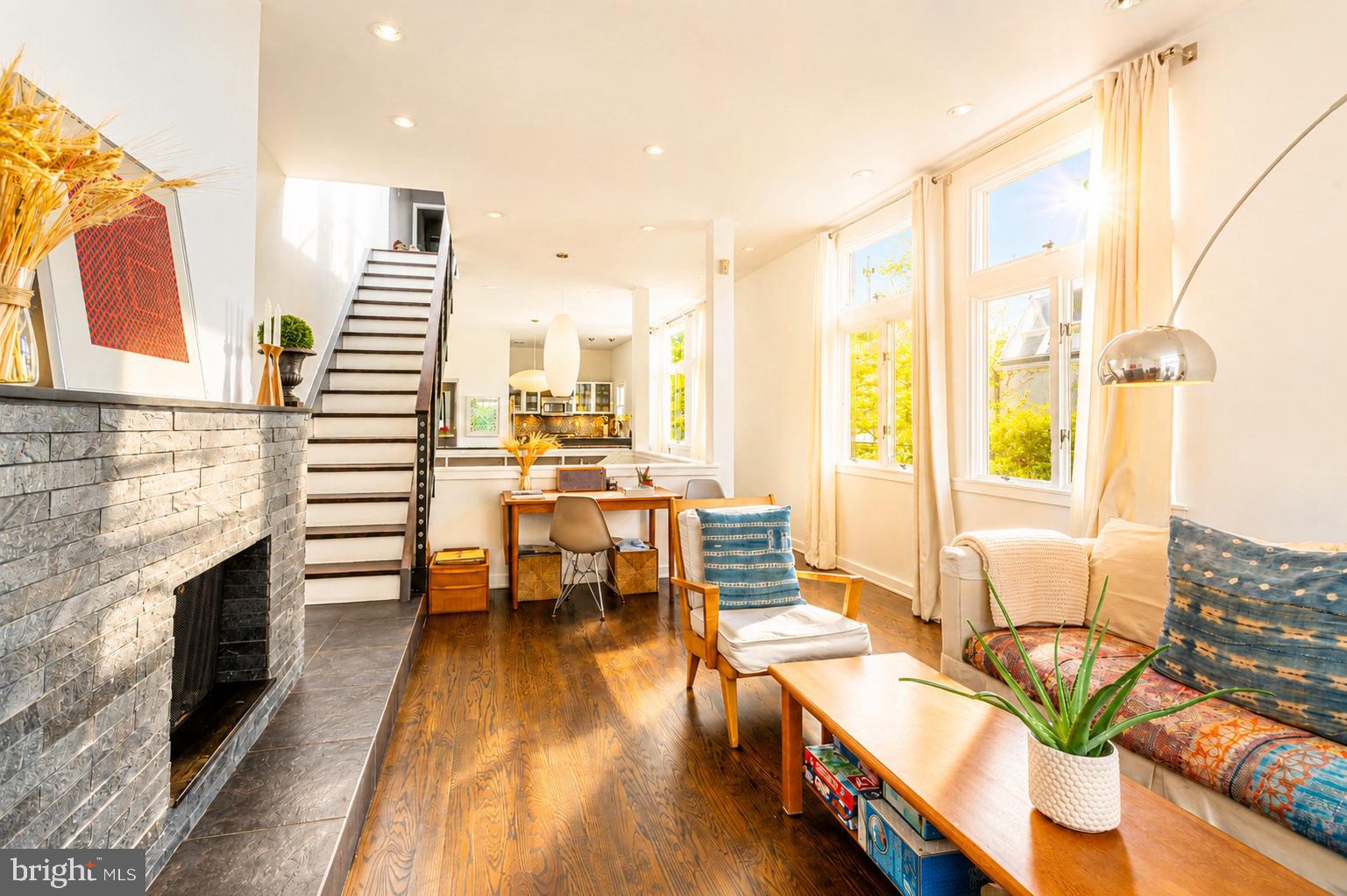 FAIRMOUNT - Residential