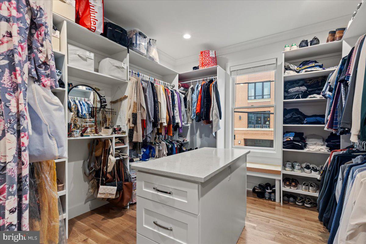 BREWERS HILL - Residential