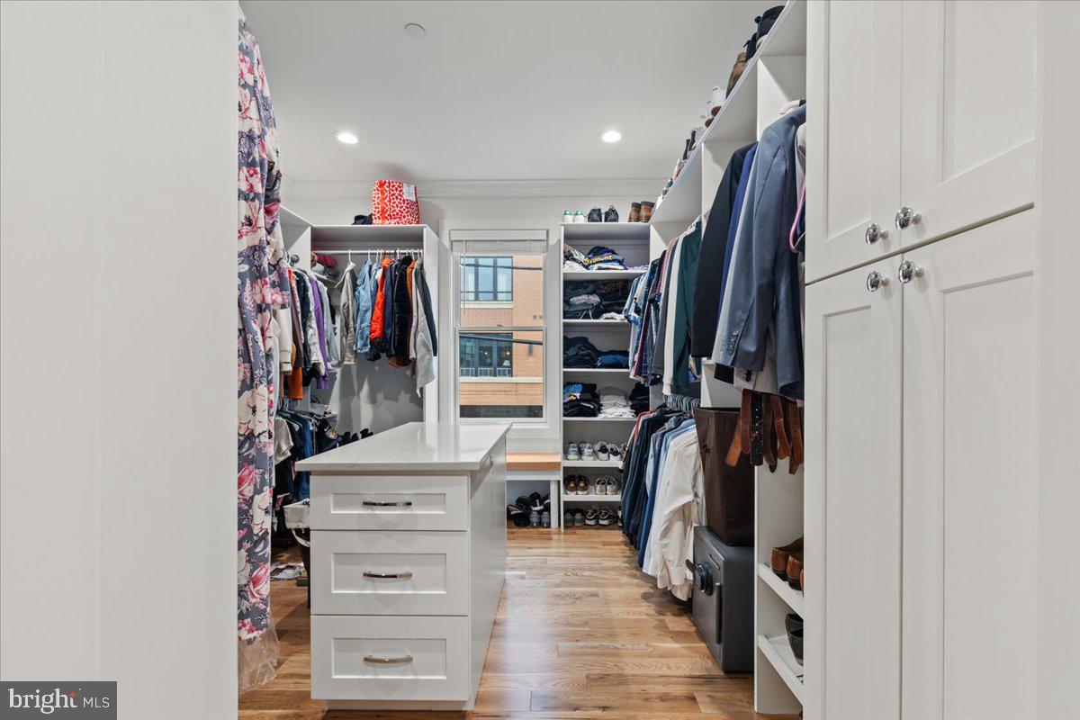 BREWERS HILL - Residential