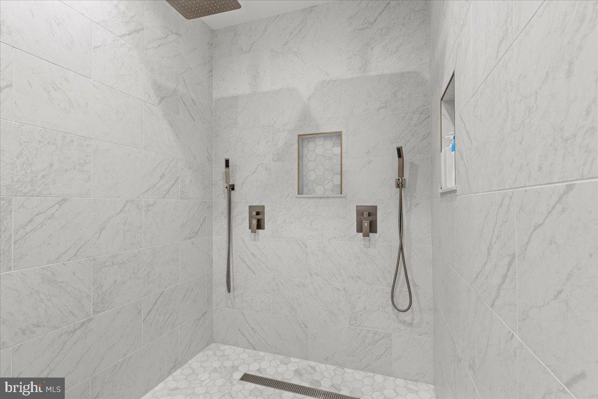 BREWERS HILL - Residential