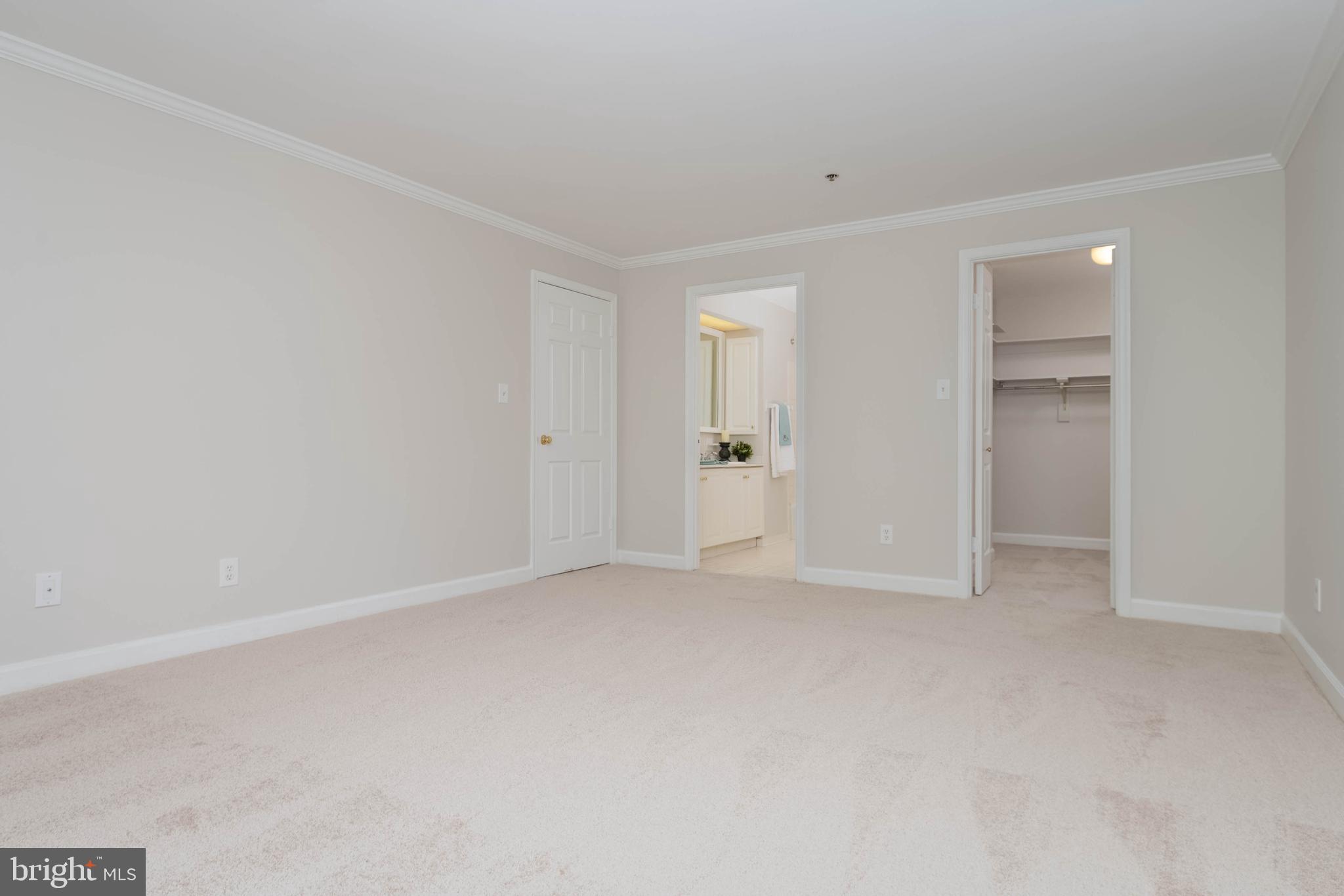 TOWSONGATE - Residential