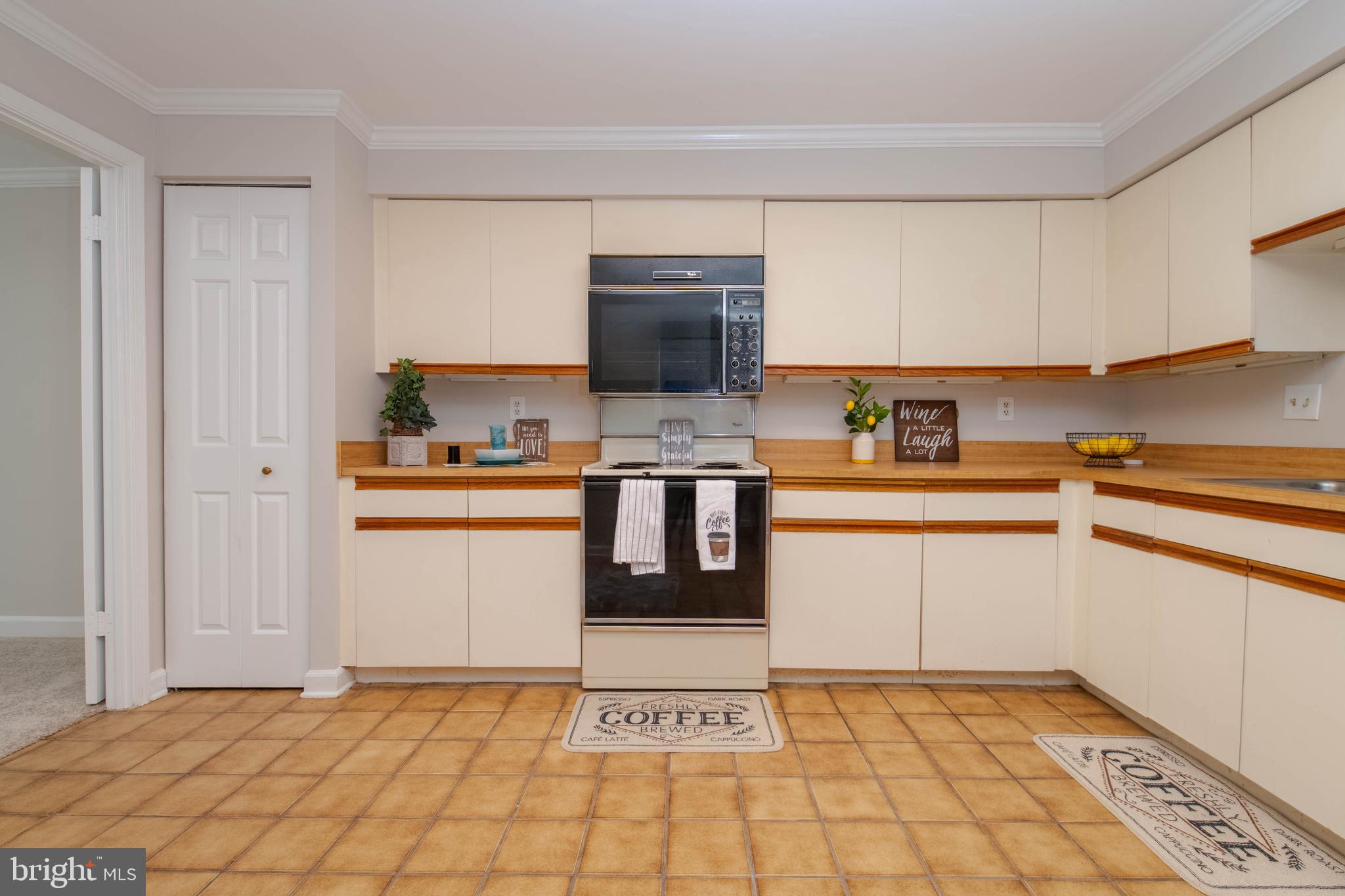 TOWSONGATE - Residential