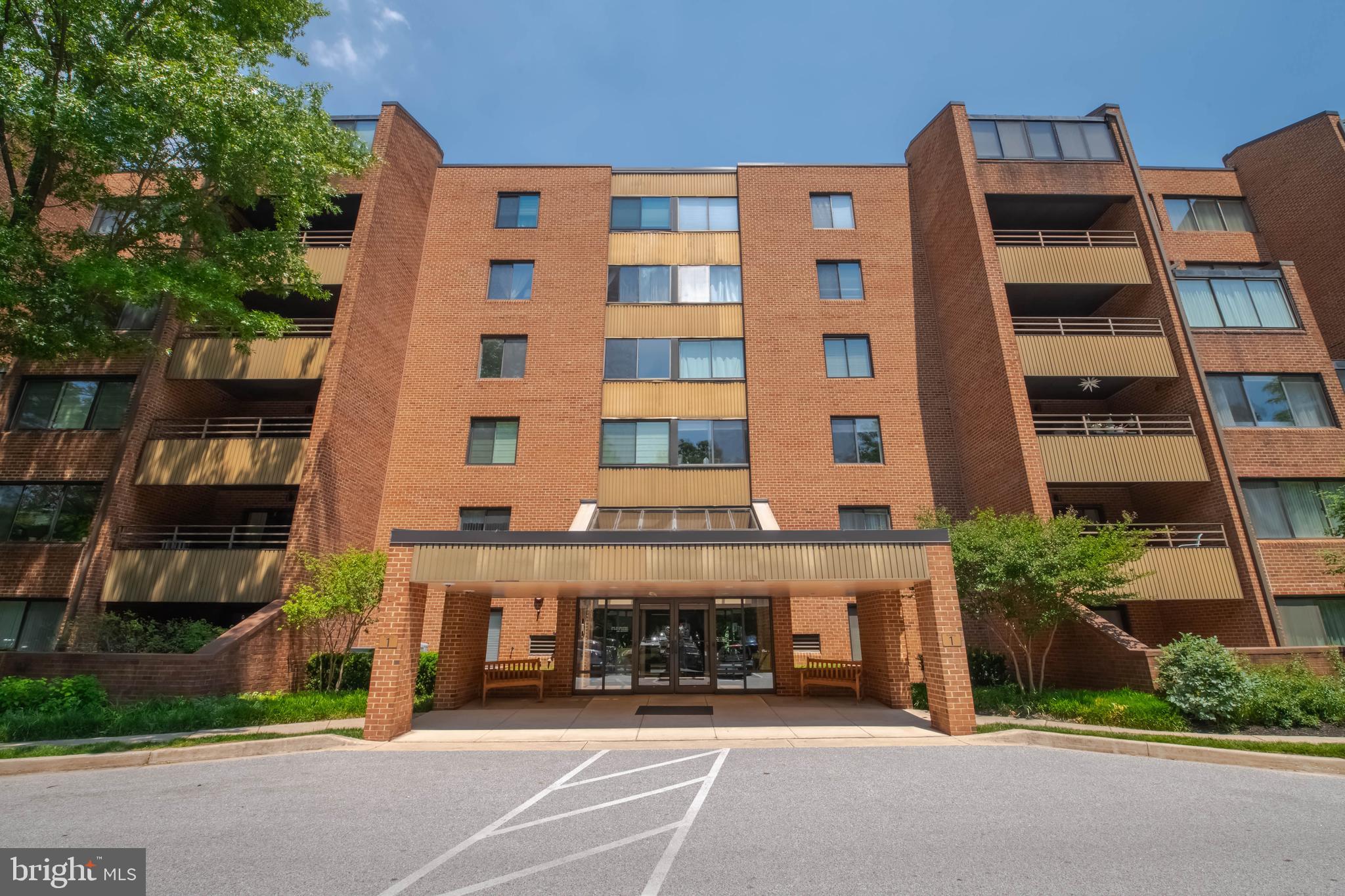 TOWSONGATE - Residential