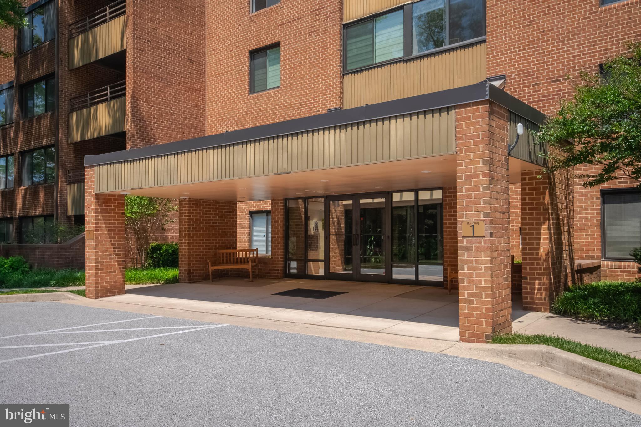 TOWSONGATE - Residential