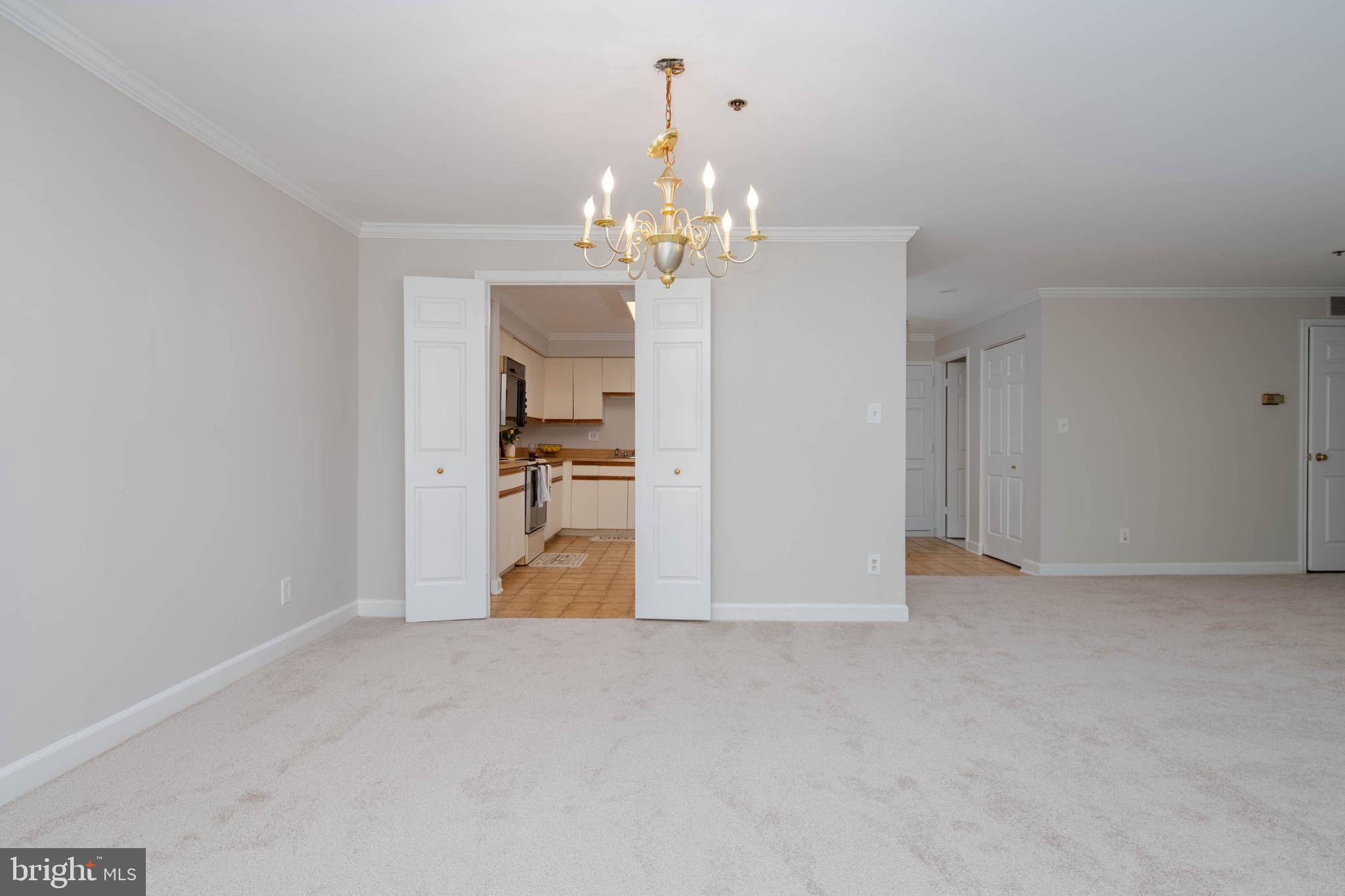 TOWSONGATE - Residential