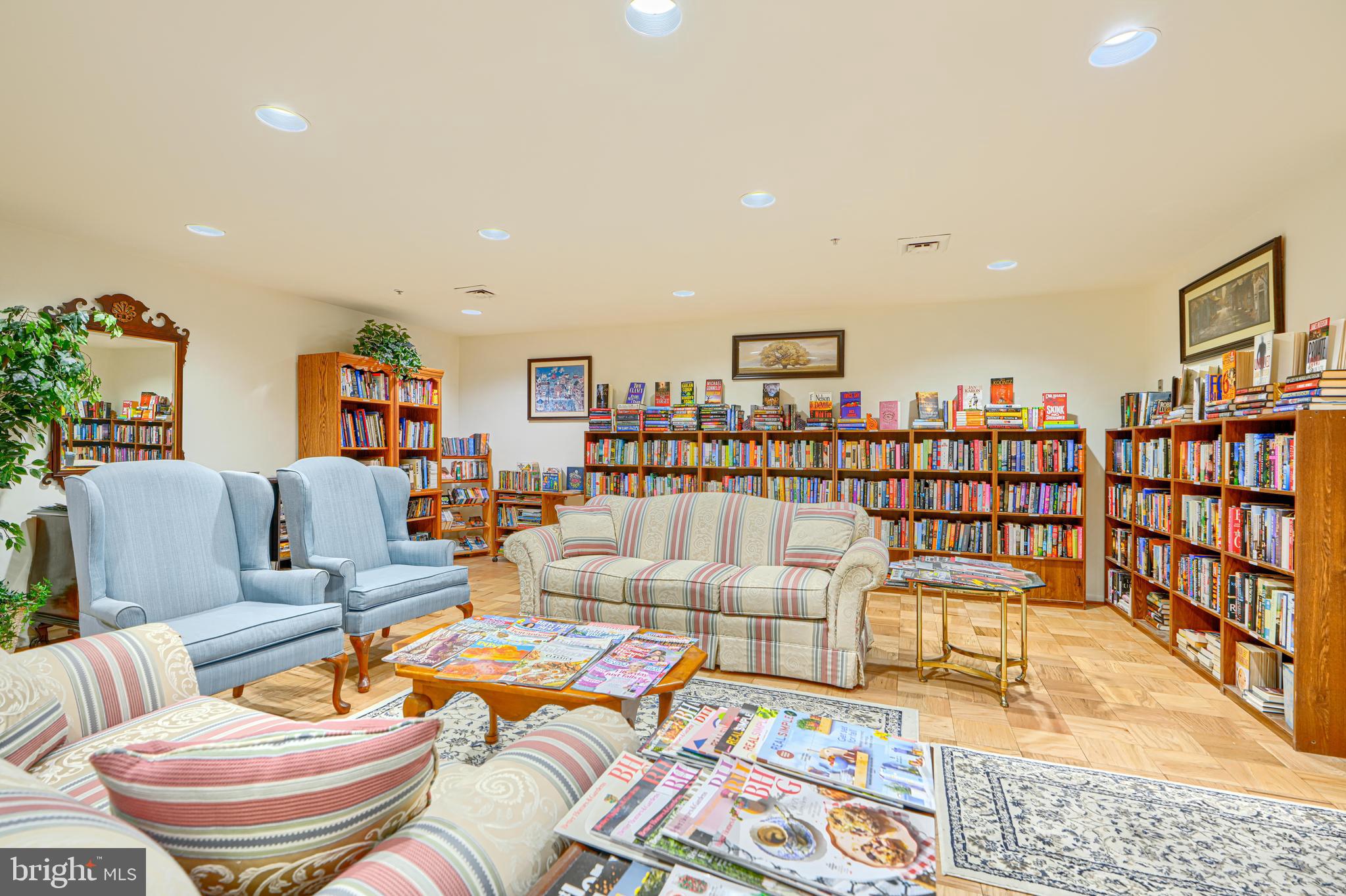 DULANEY TOWERS - Residential