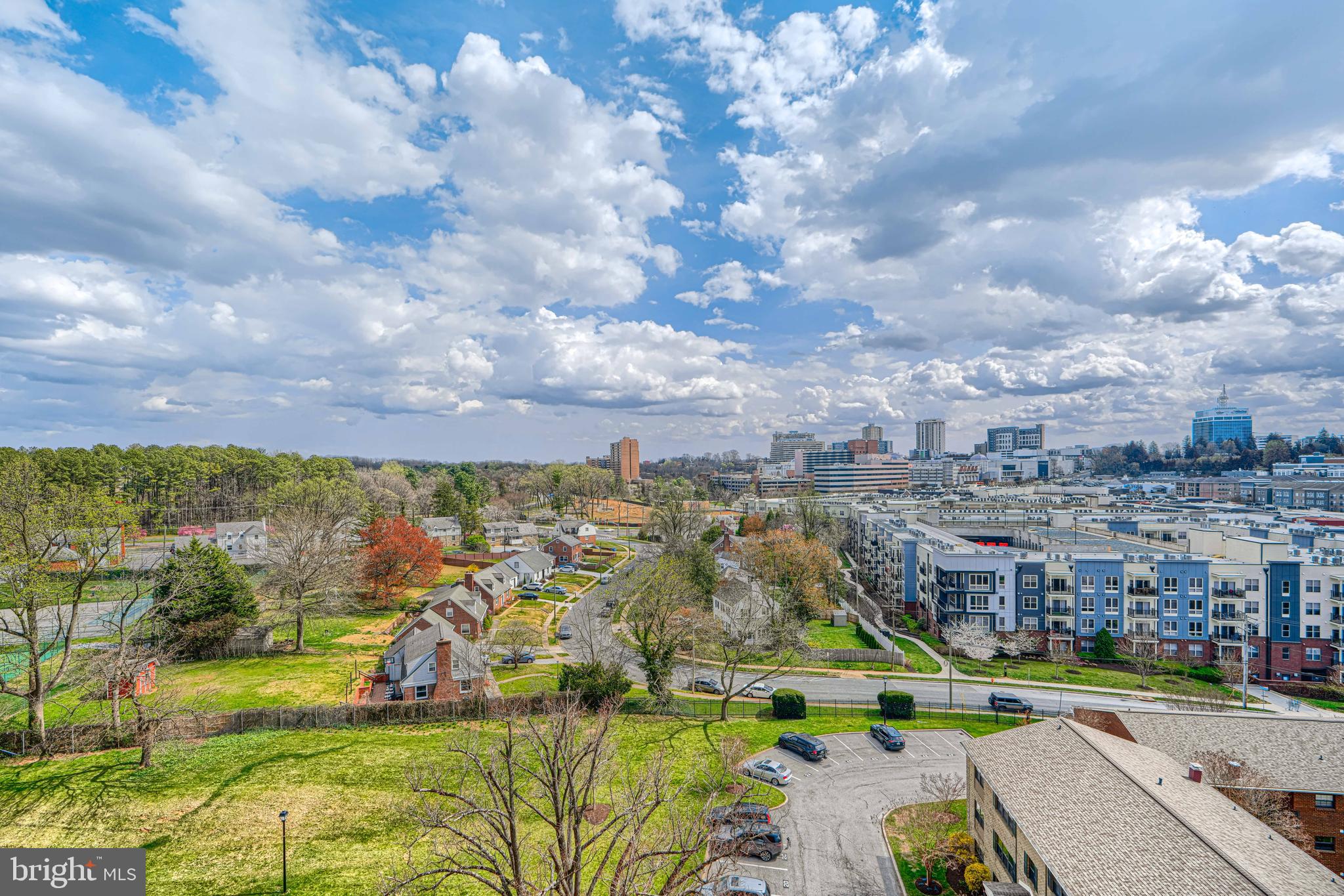 DULANEY TOWERS - Residential