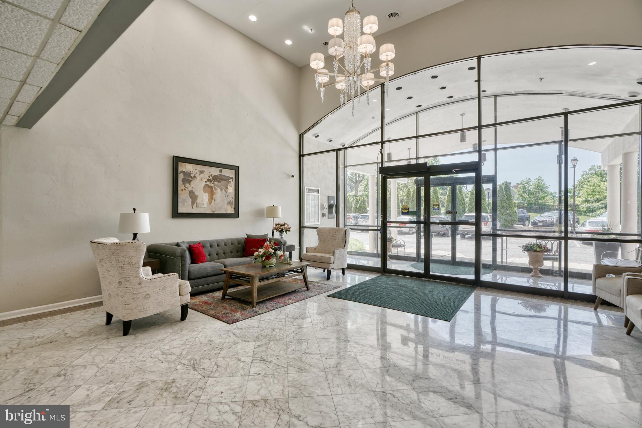 DULANEY TOWERS - Residential