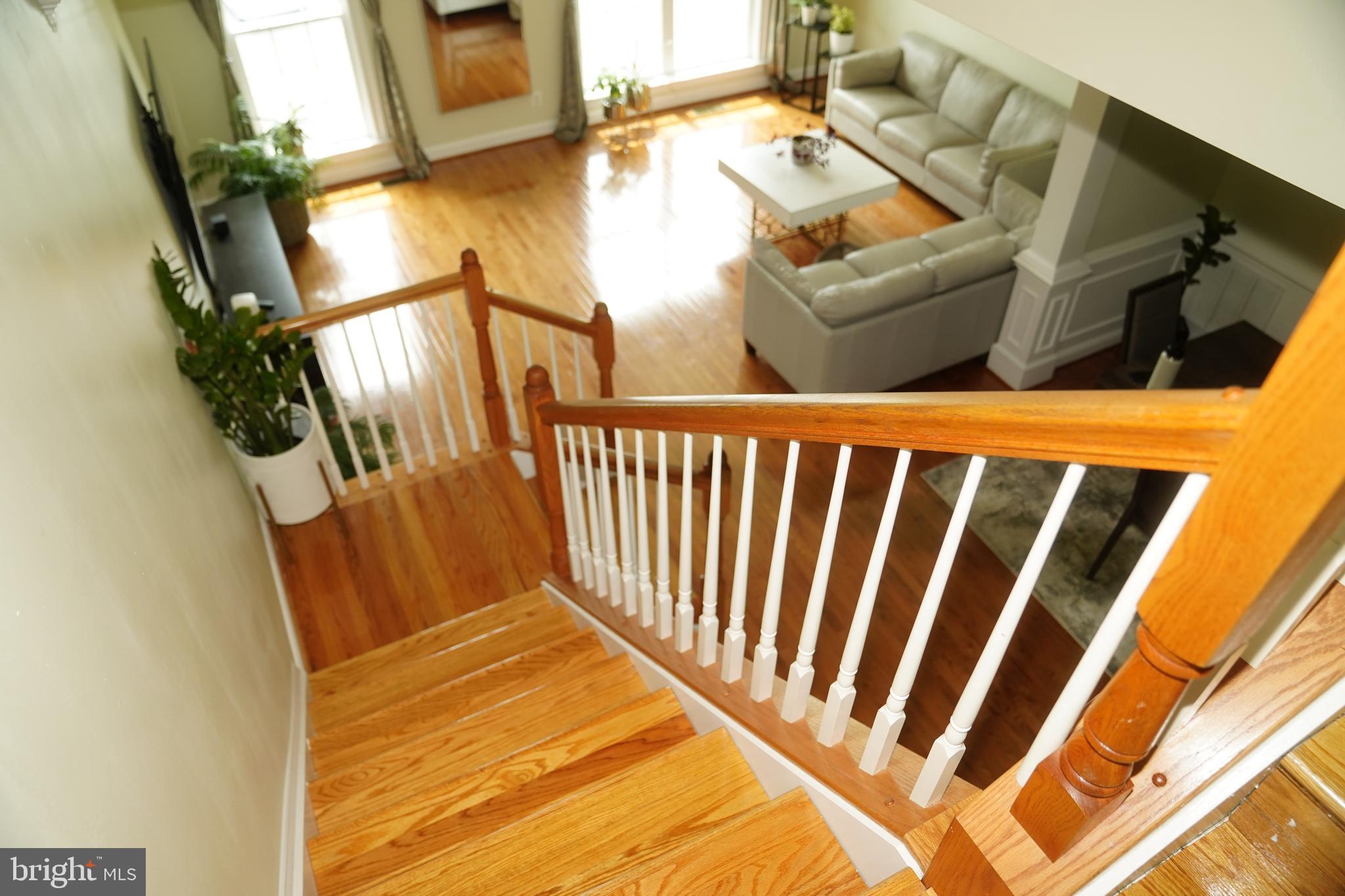 EAST GATE - Residential