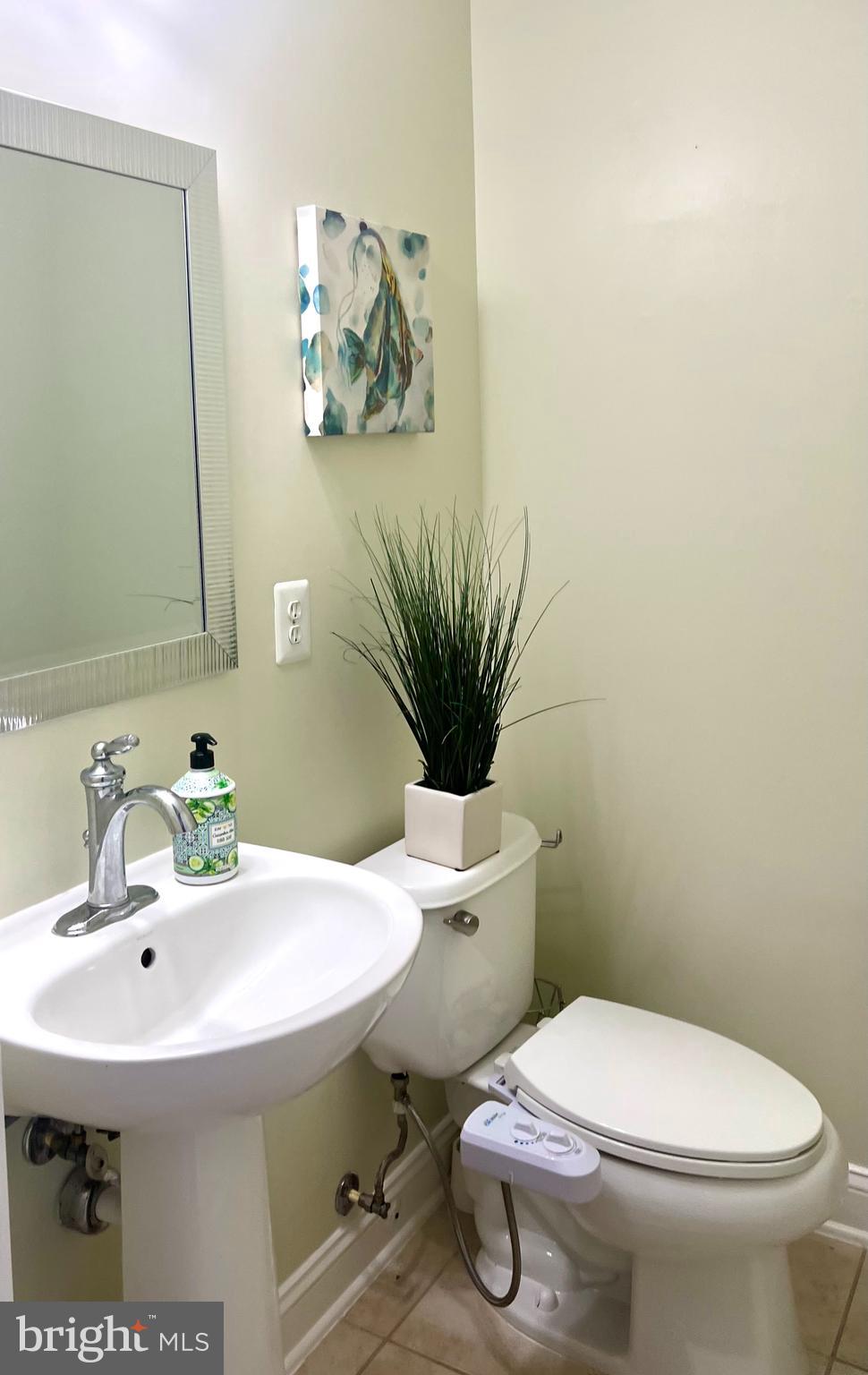 EAST GATE - Residential