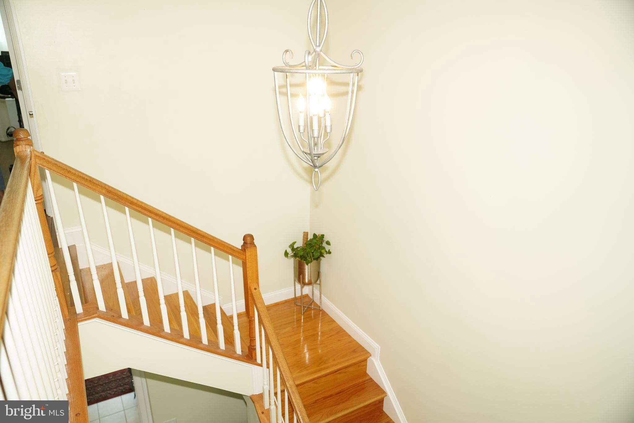 EAST GATE - Residential