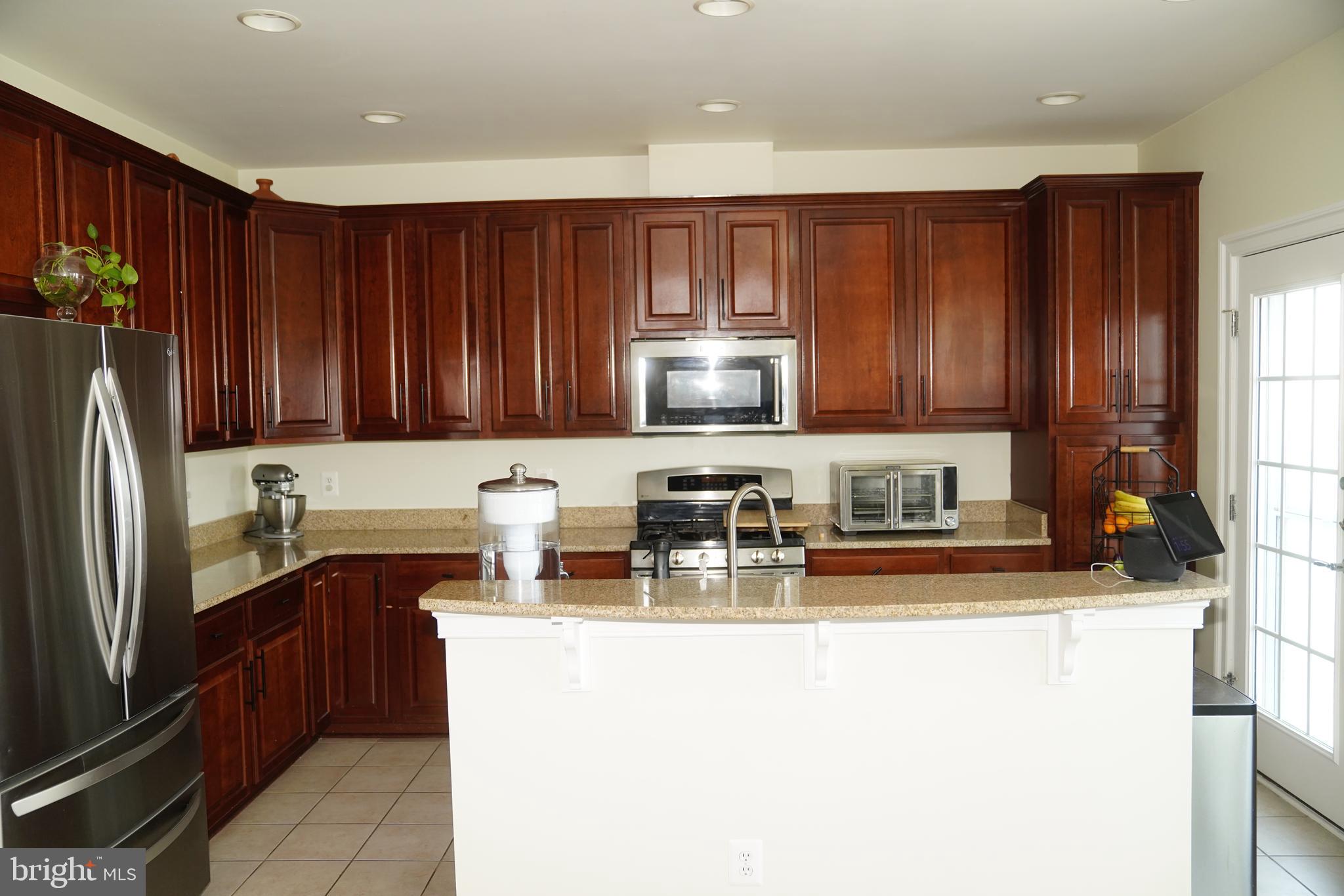 EAST GATE - Residential