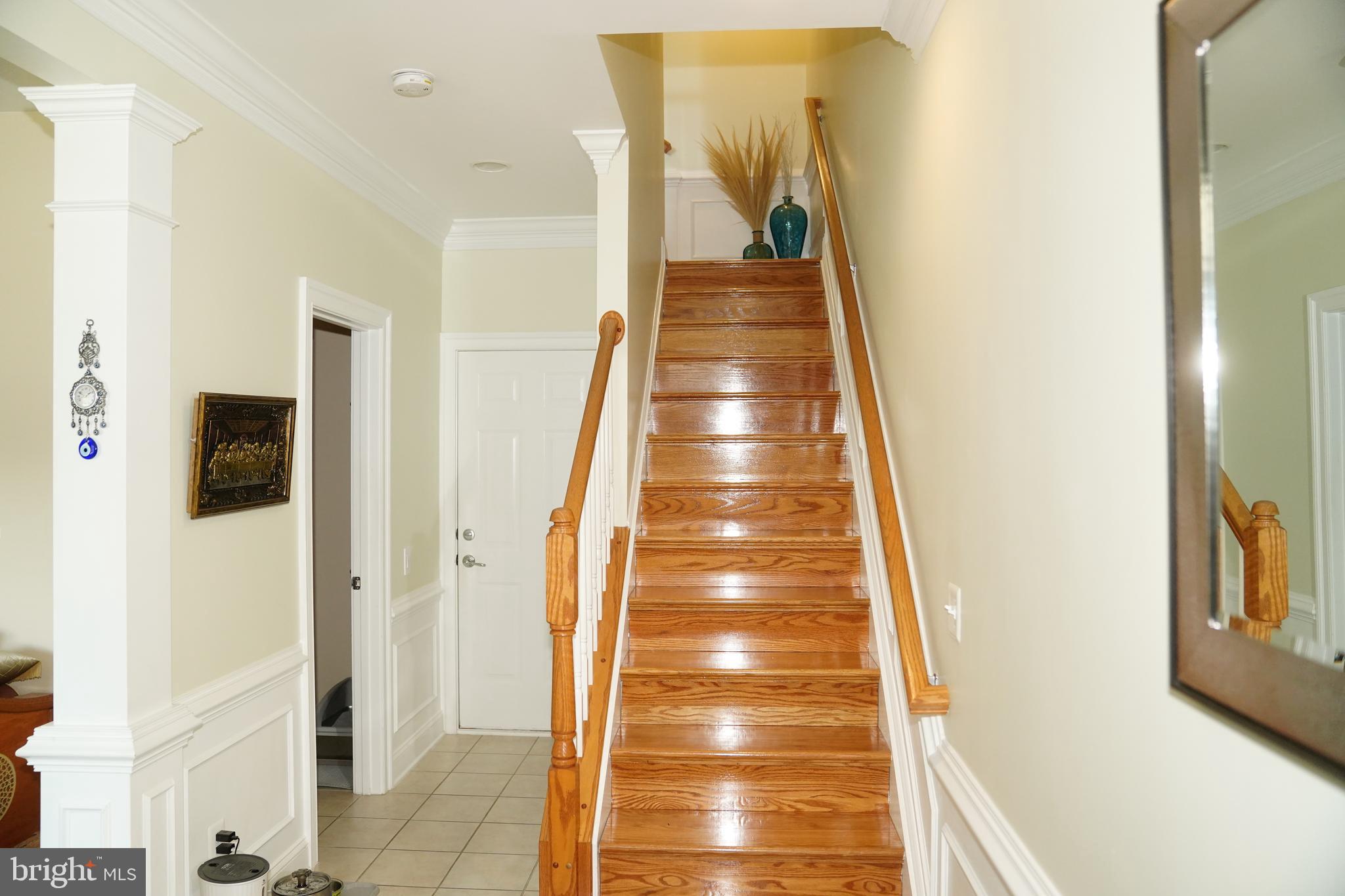 EAST GATE - Residential