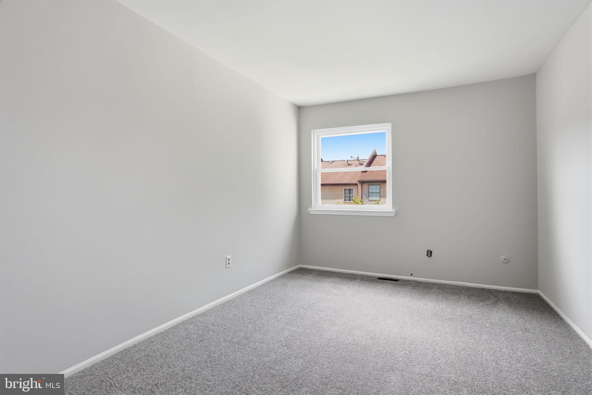 HOLLYBROOKE - Residential