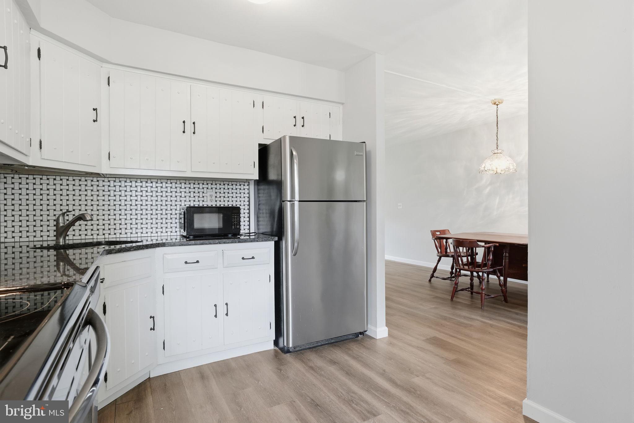 HOLLYBROOKE - Residential