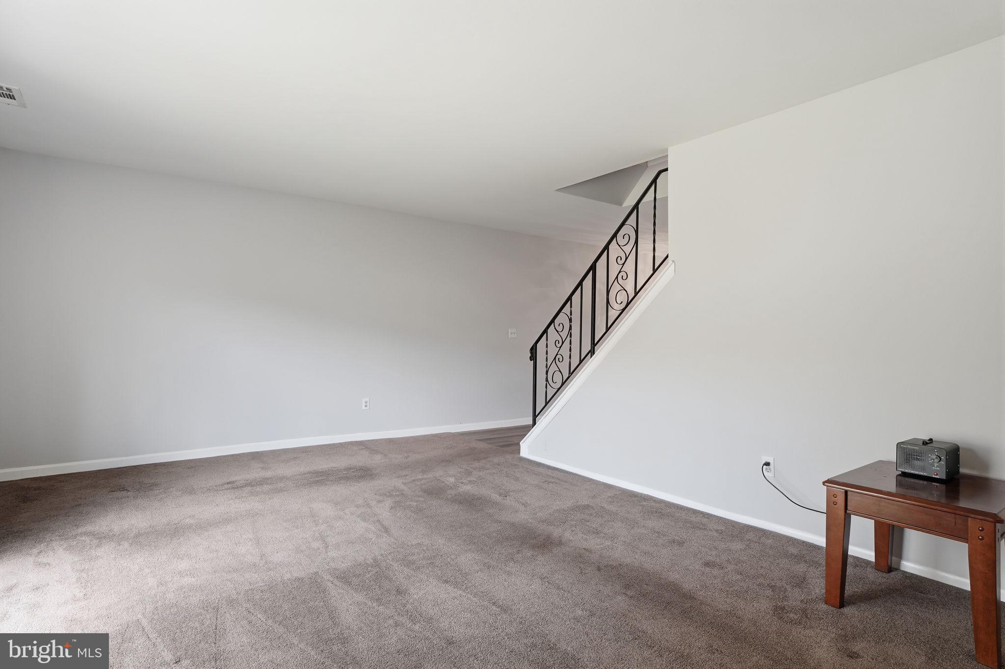 HOLLYBROOKE - Residential